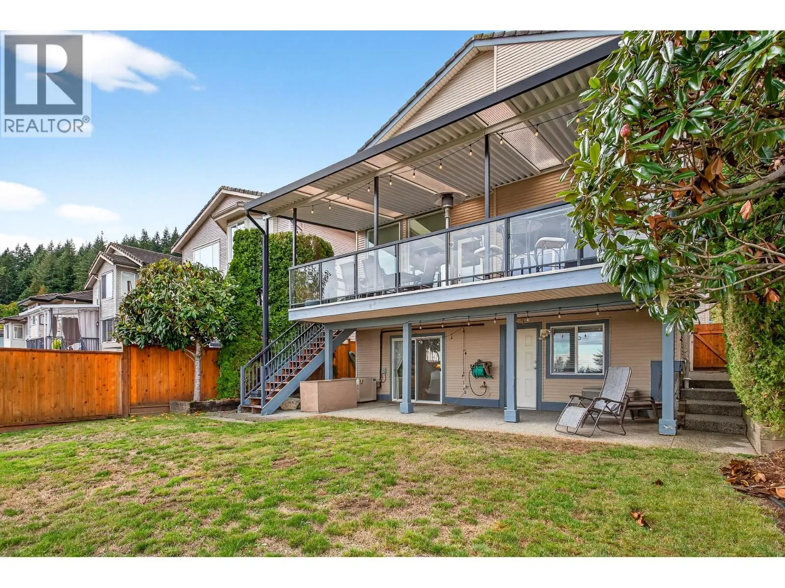 3028 MAPLEWOOD COURT