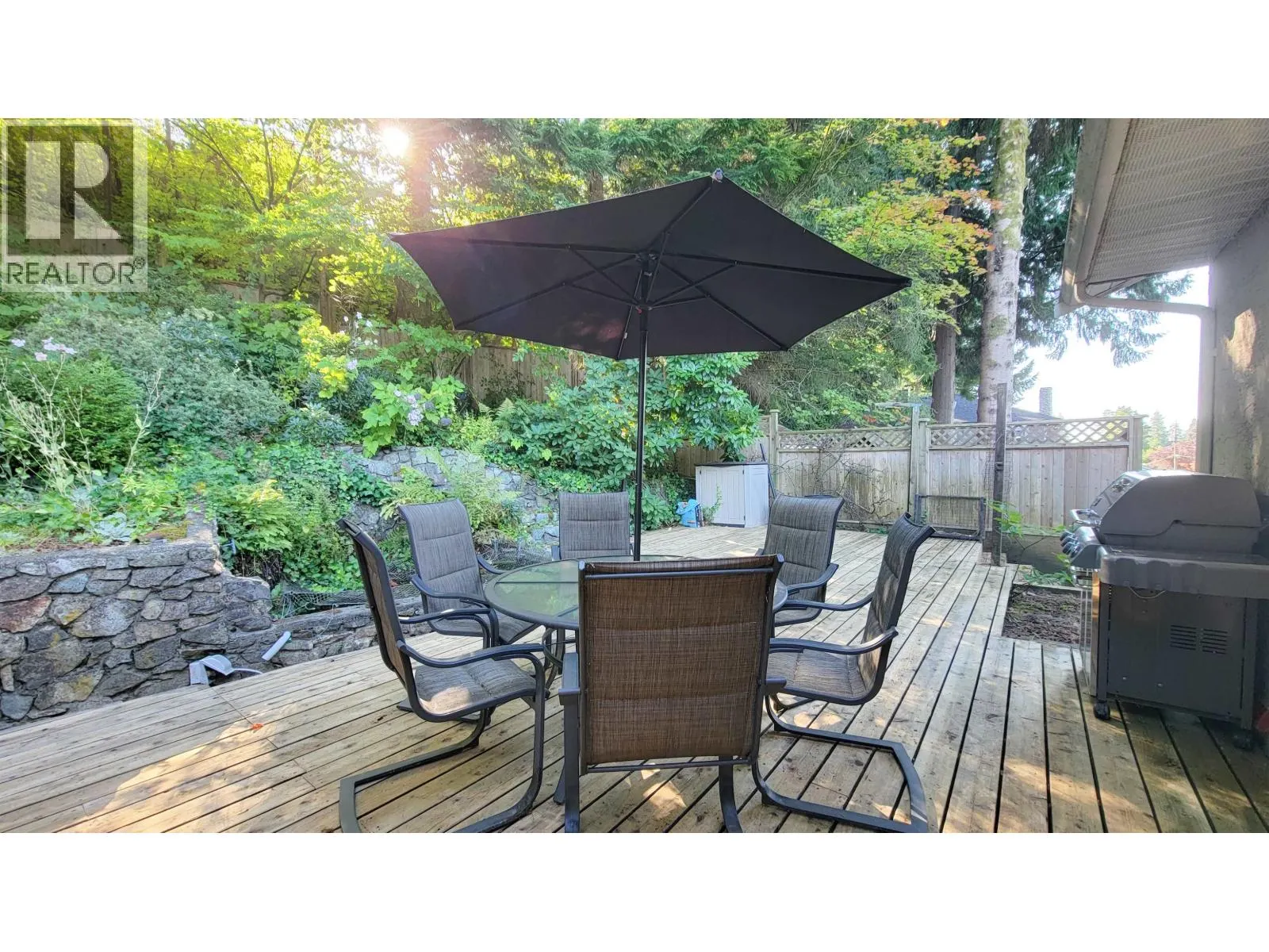 3595 WELLINGTON CRESCENT