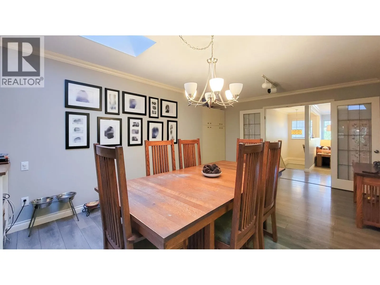 3595 WELLINGTON CRESCENT