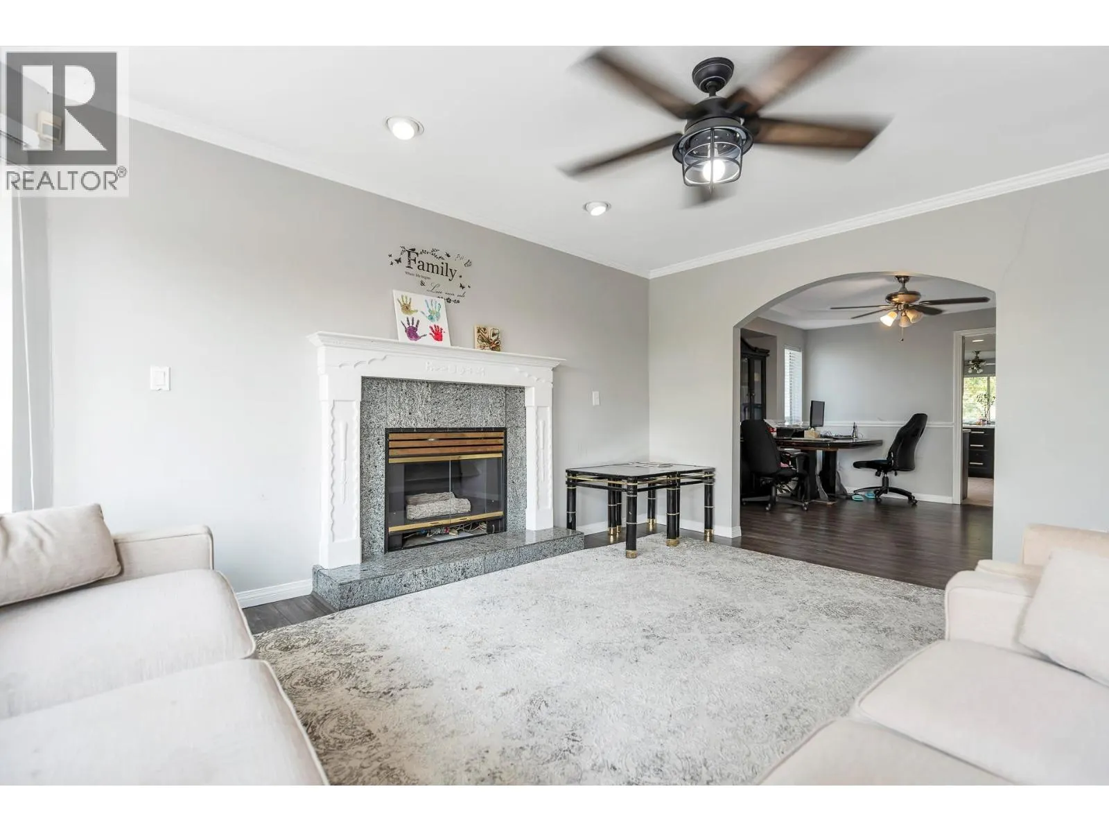 357 MCGILLIVRAY PLACE