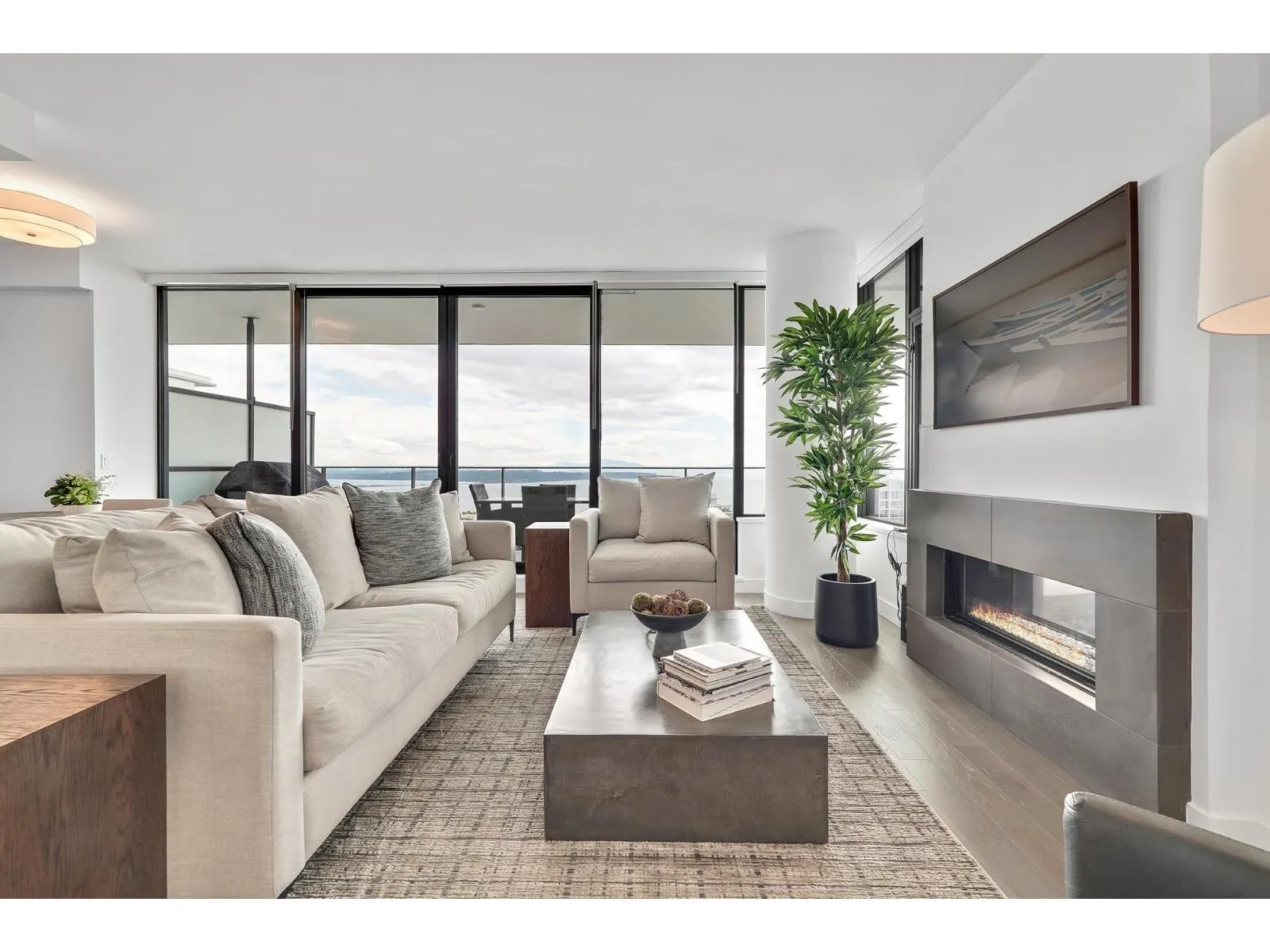 2305 1588 JOHNSTON ROAD