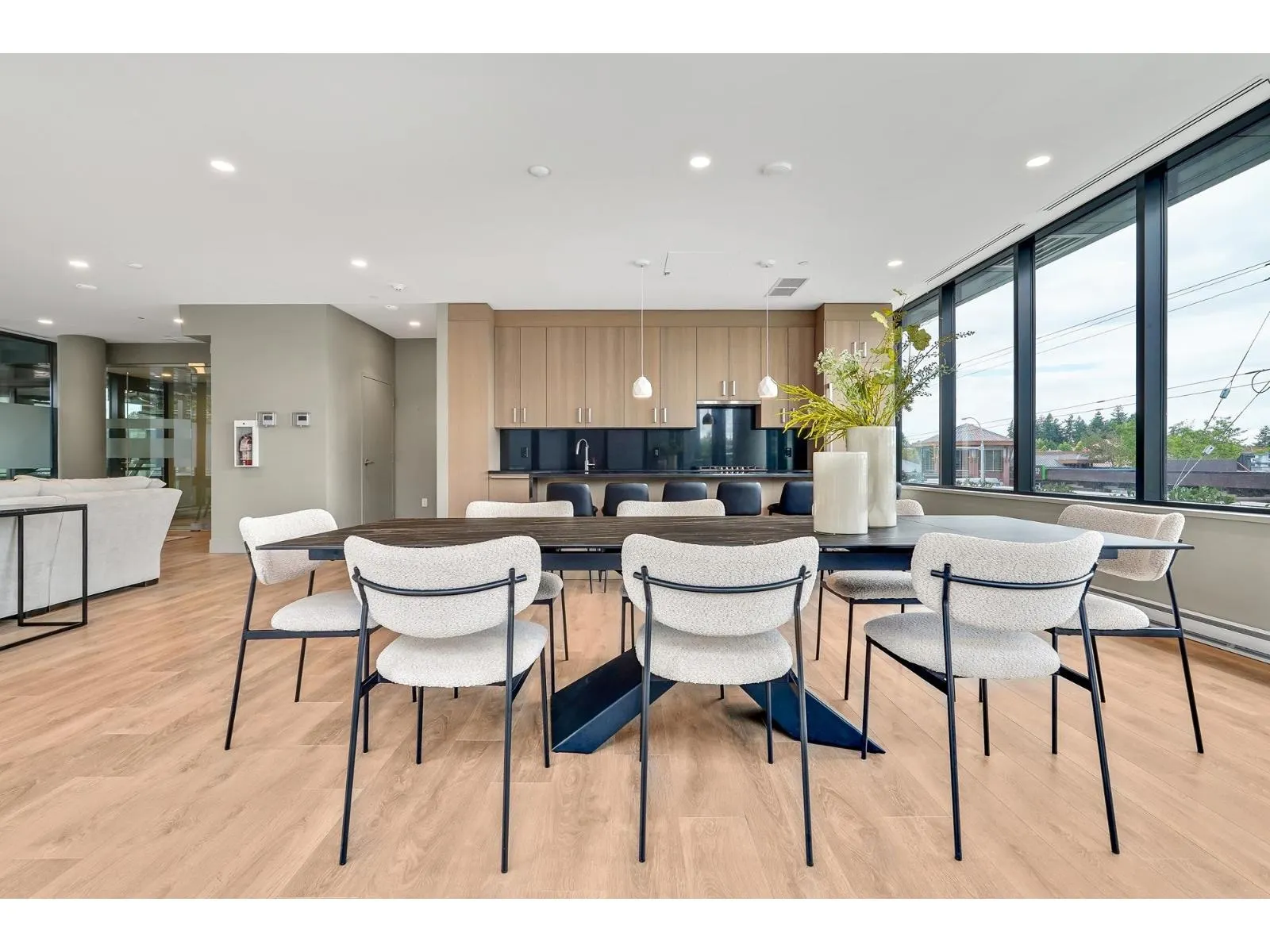 2305 1588 JOHNSTON ROAD