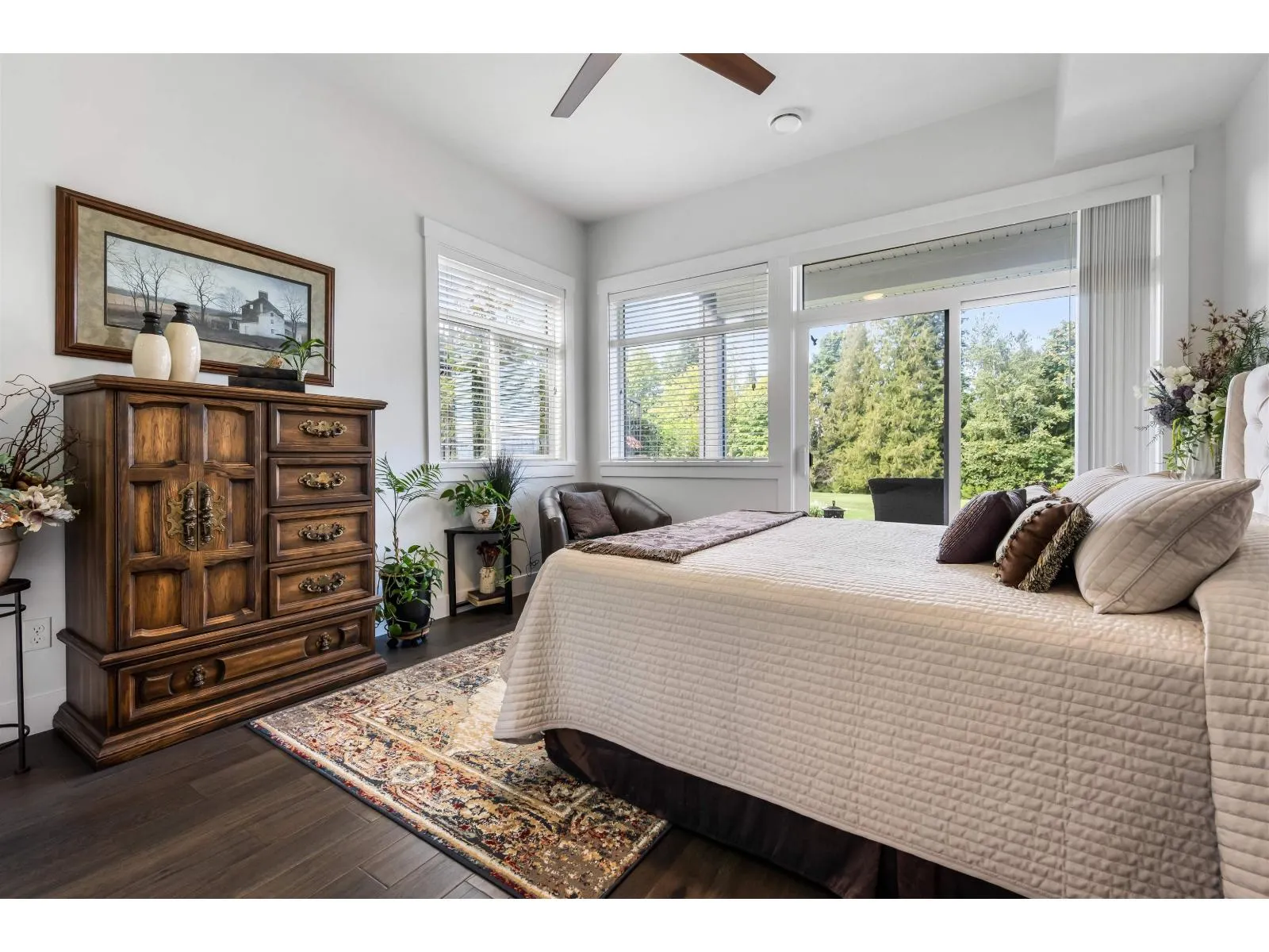 129 51096 FALLS COURT|Eastern Hillsides