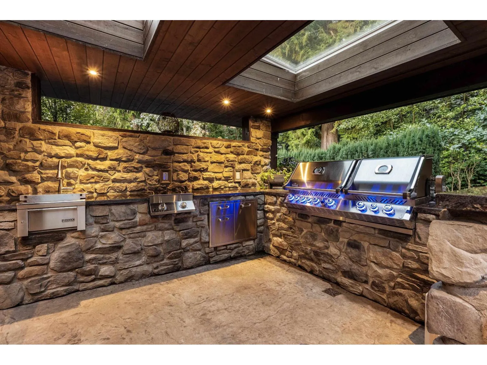 35797 LEDGEVIEW DRIVE