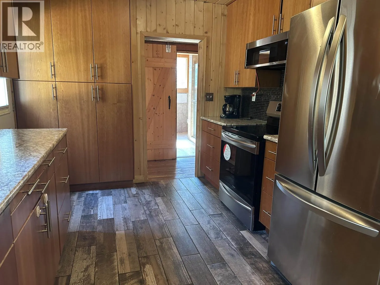 6831 SODA CREEK MACALISTER ROAD
