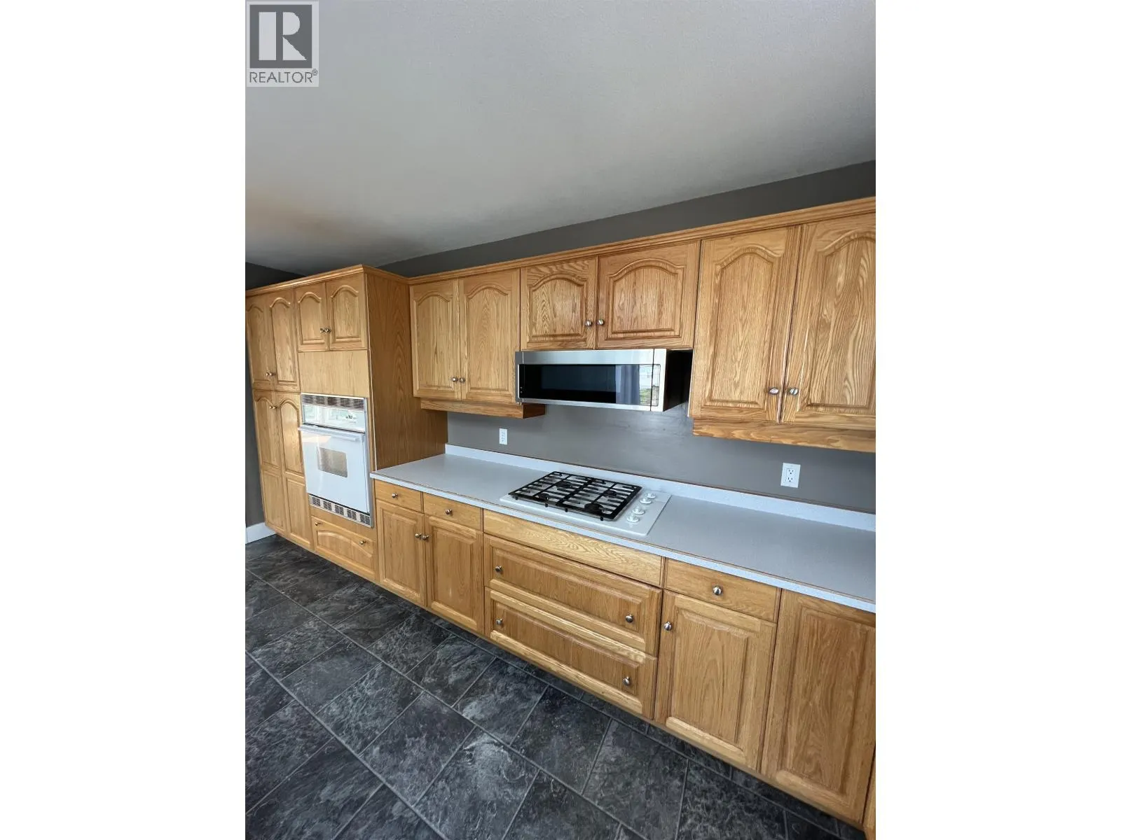 3912 COTTONWOOD ROAD