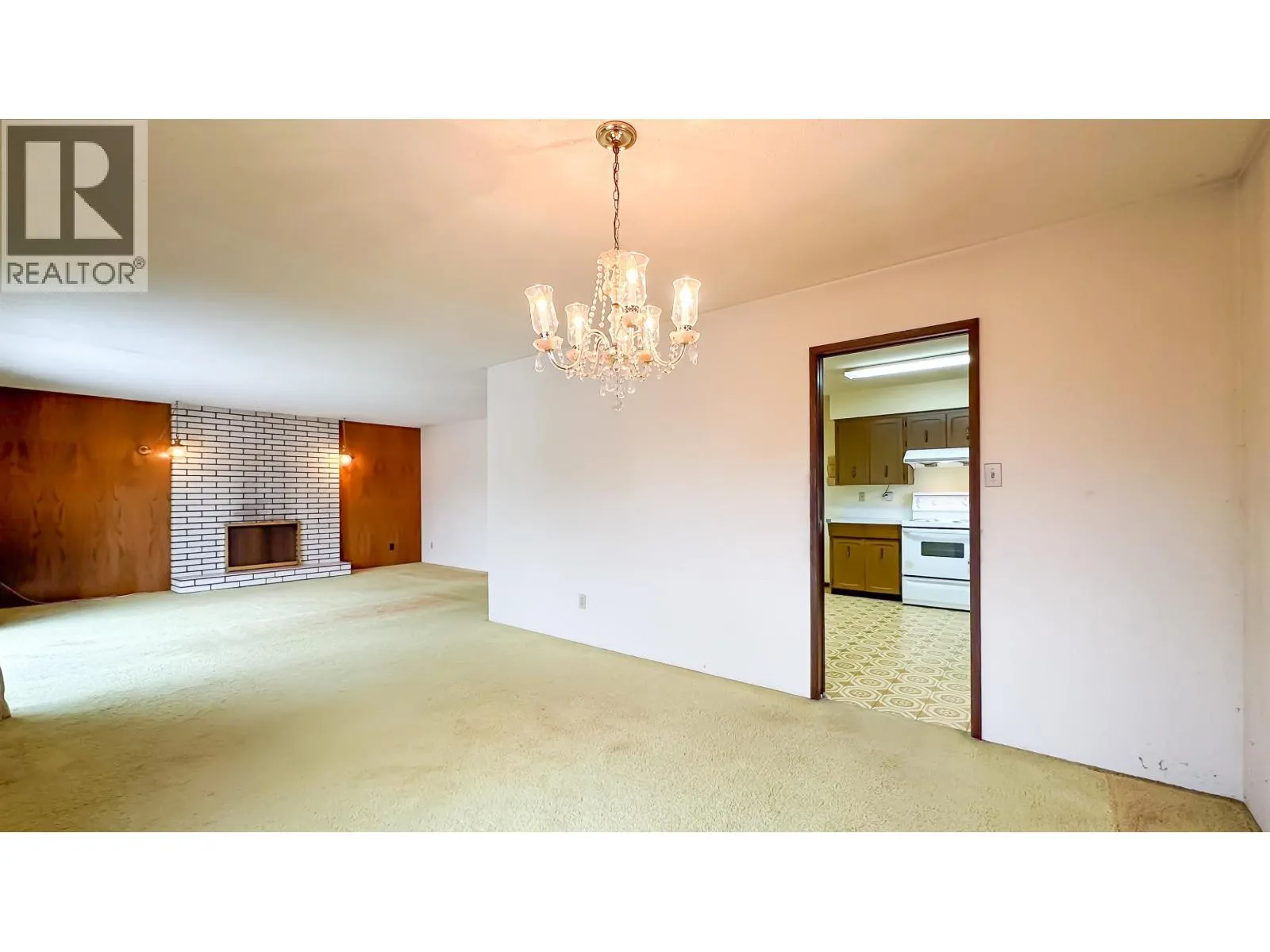 4331 LANCELOT DRIVE