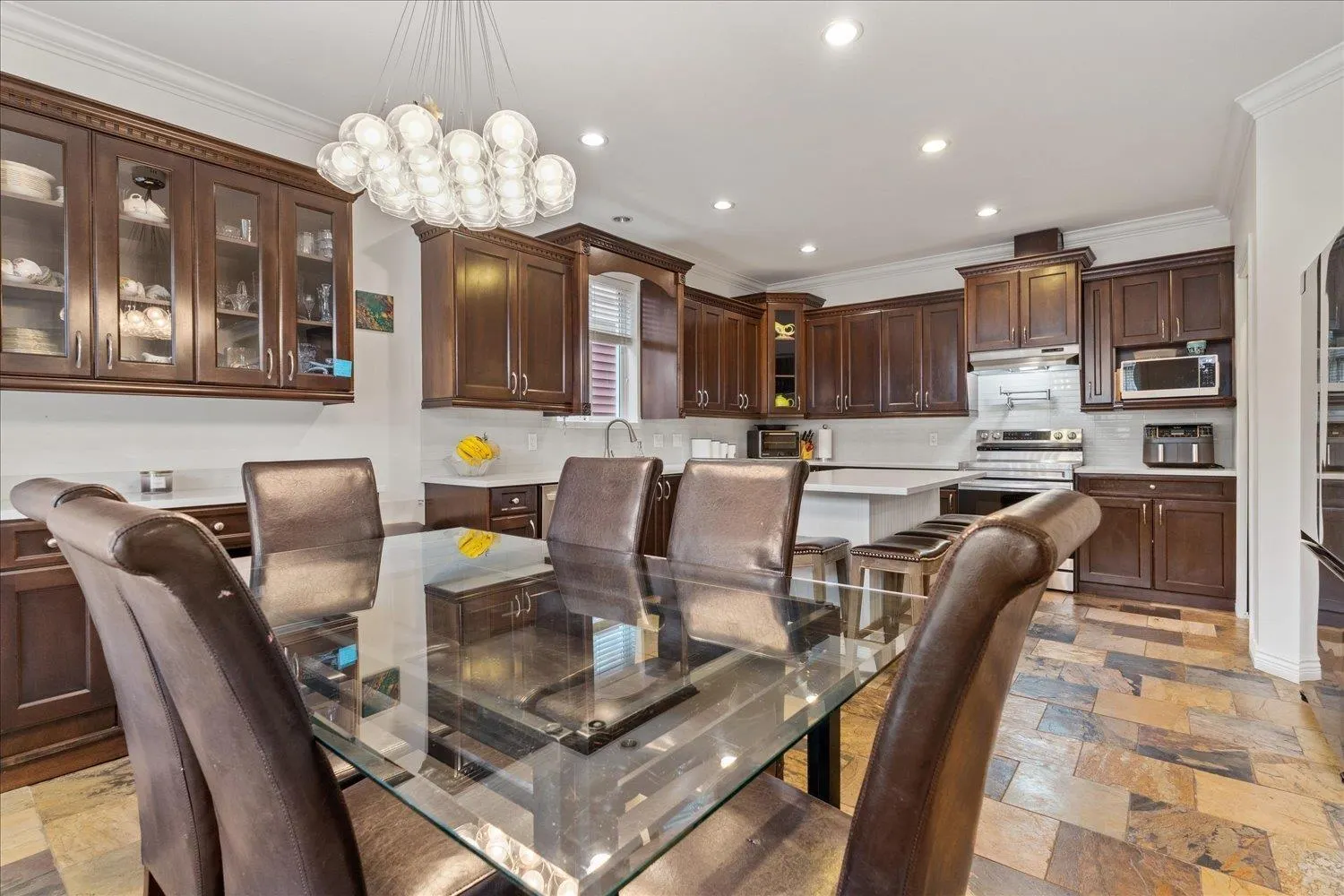 1510 MACKAY CRESCENT|Agassiz