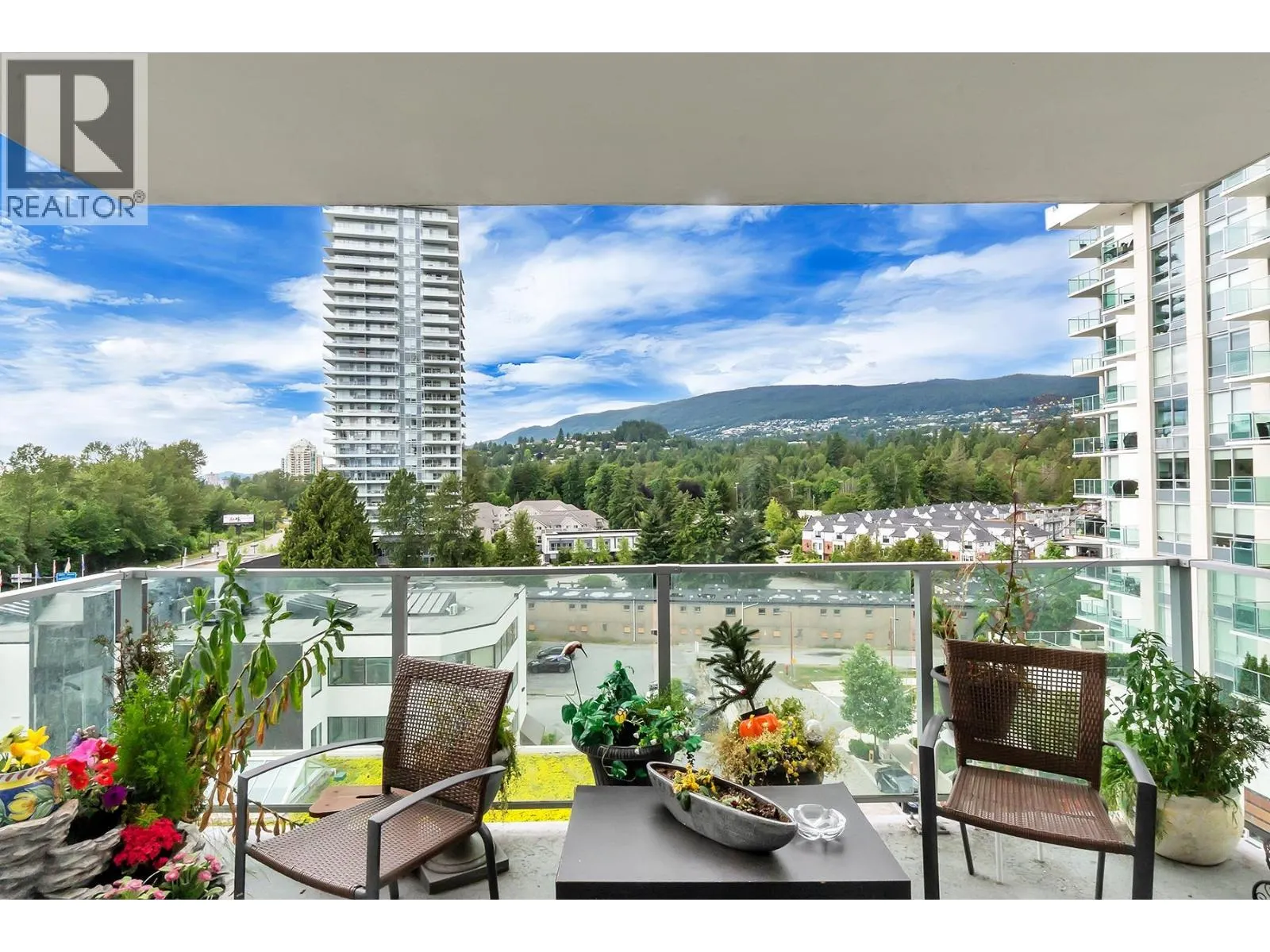 607 1632 LIONS GATE LANE