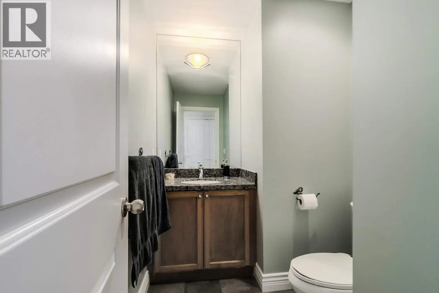 240 EAST 21 STREET