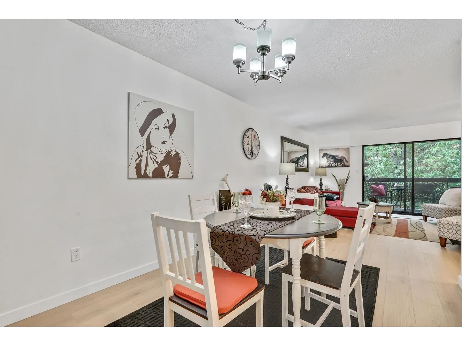 310 33490 COTTAGE LANE