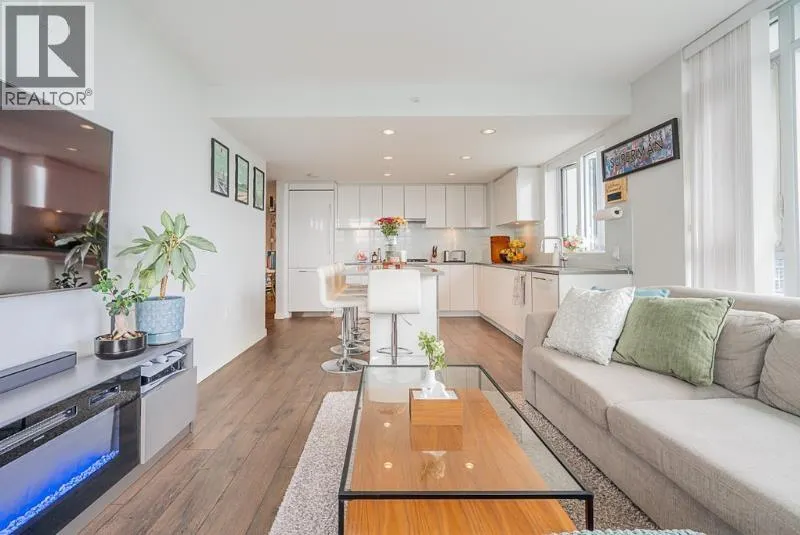 1601 2388 MADISON AVENUE