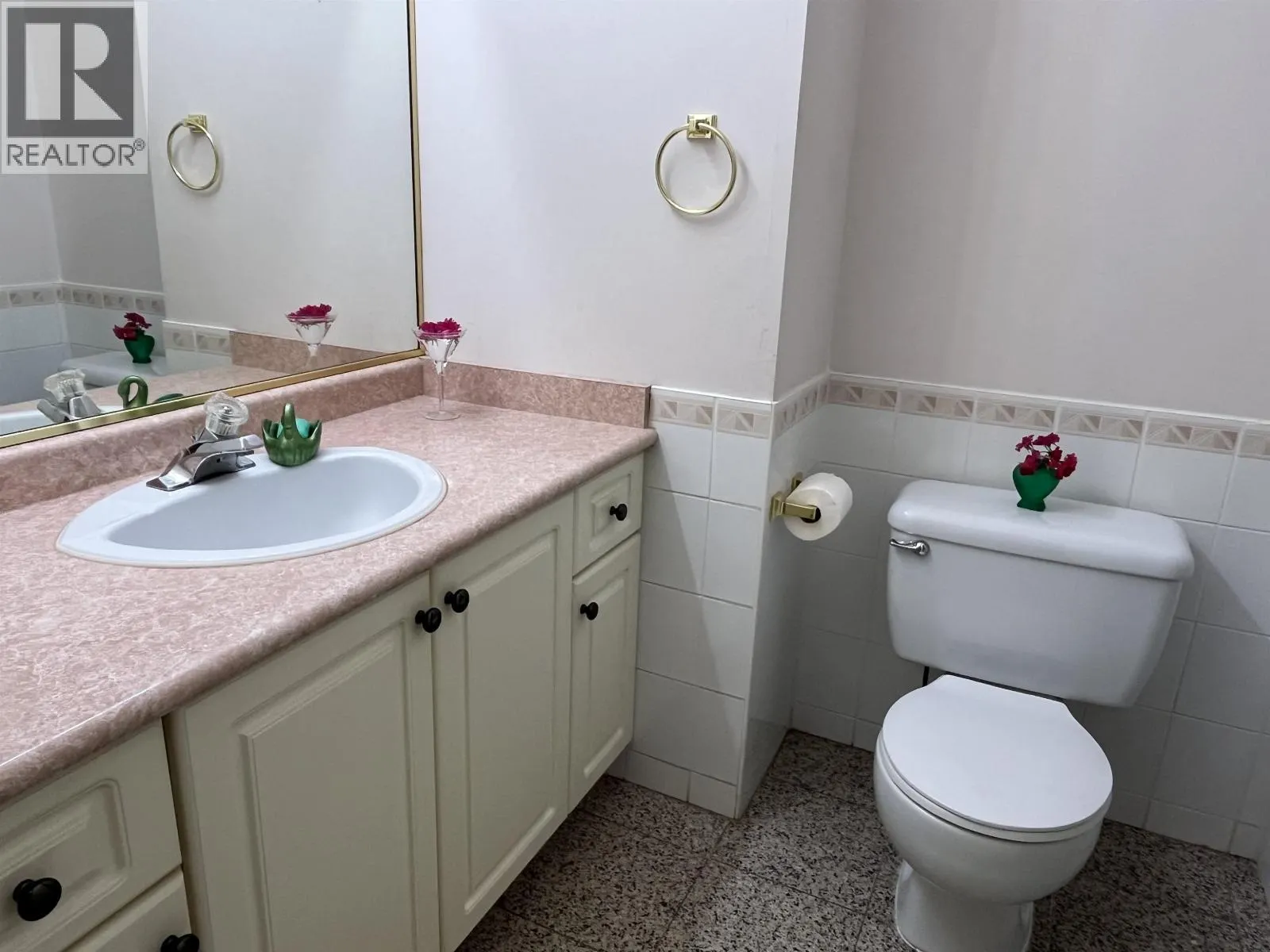 3147 SILVERTHRONE DRIVE