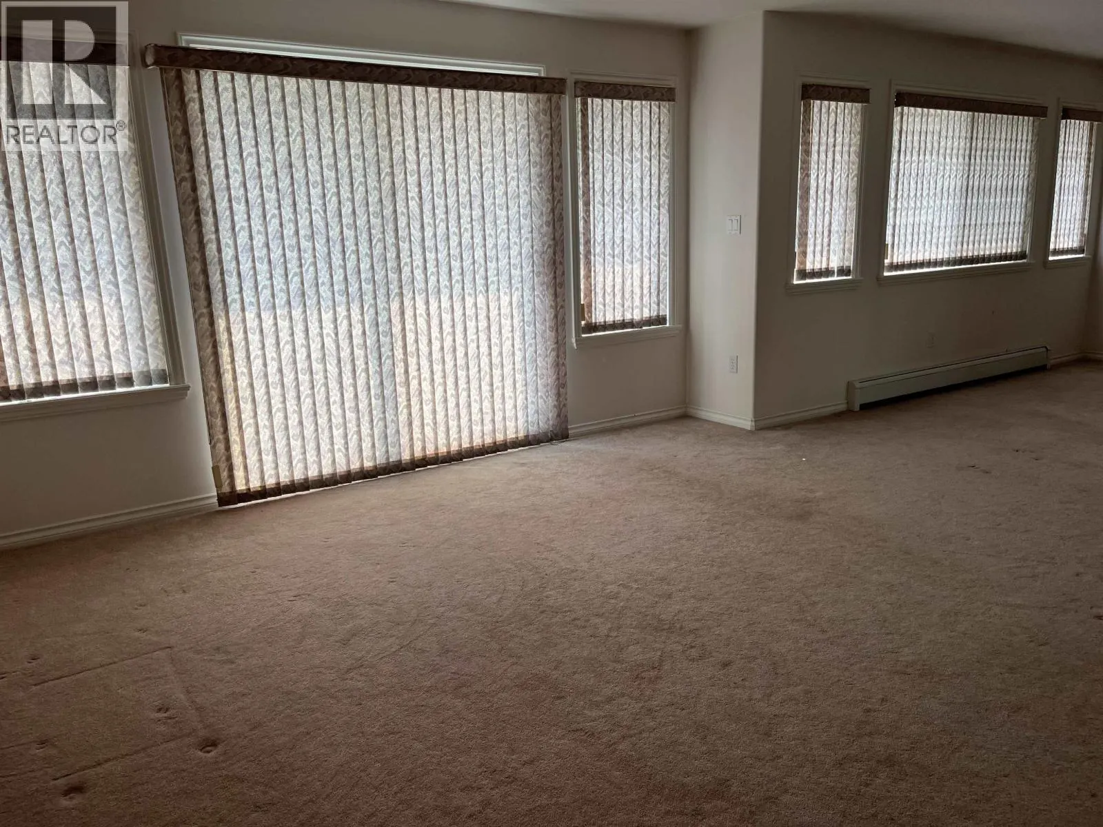 3147 SILVERTHRONE DRIVE