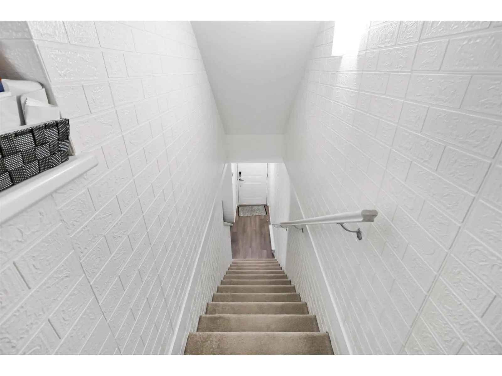 109 8168 136A STREET