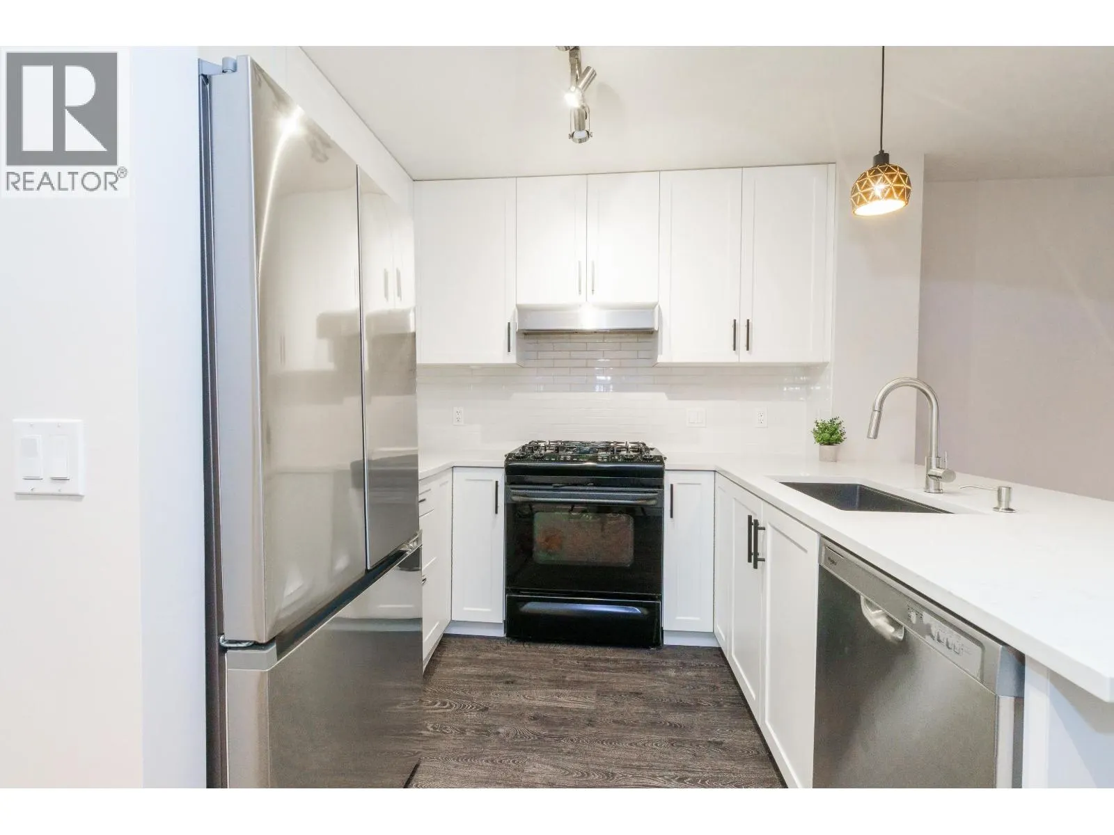 302 300 KLAHANIE DRIVE