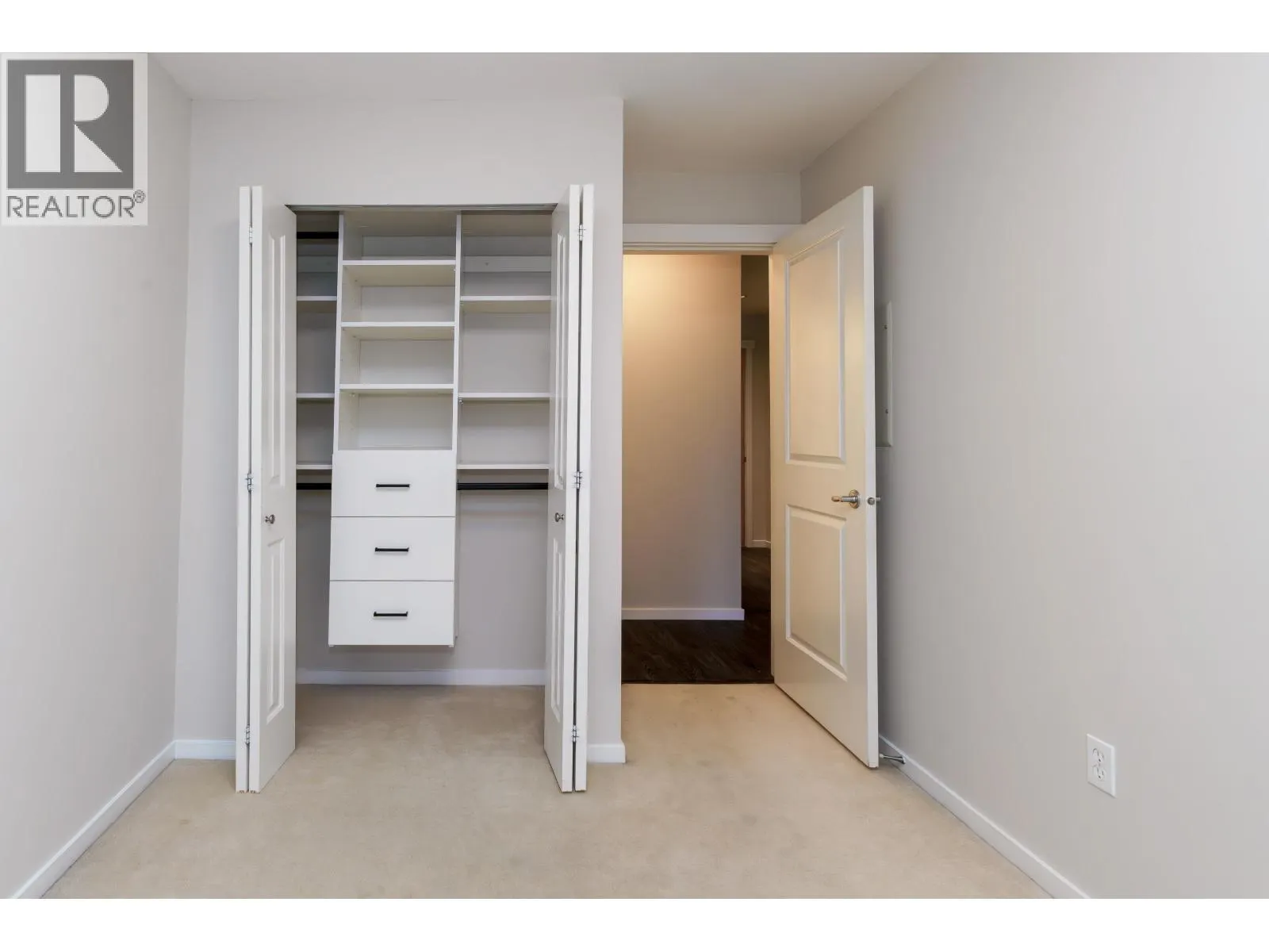 302 300 KLAHANIE DRIVE