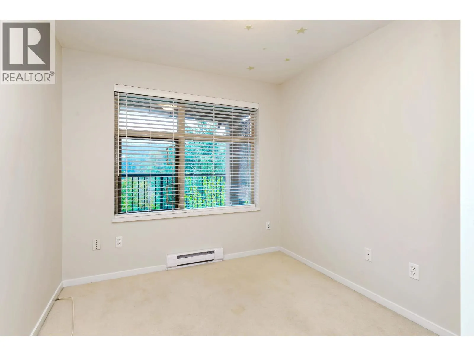 302 300 KLAHANIE DRIVE