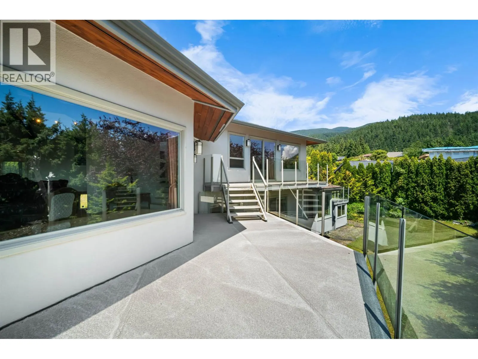 4246 ROCKRIDGE ROAD