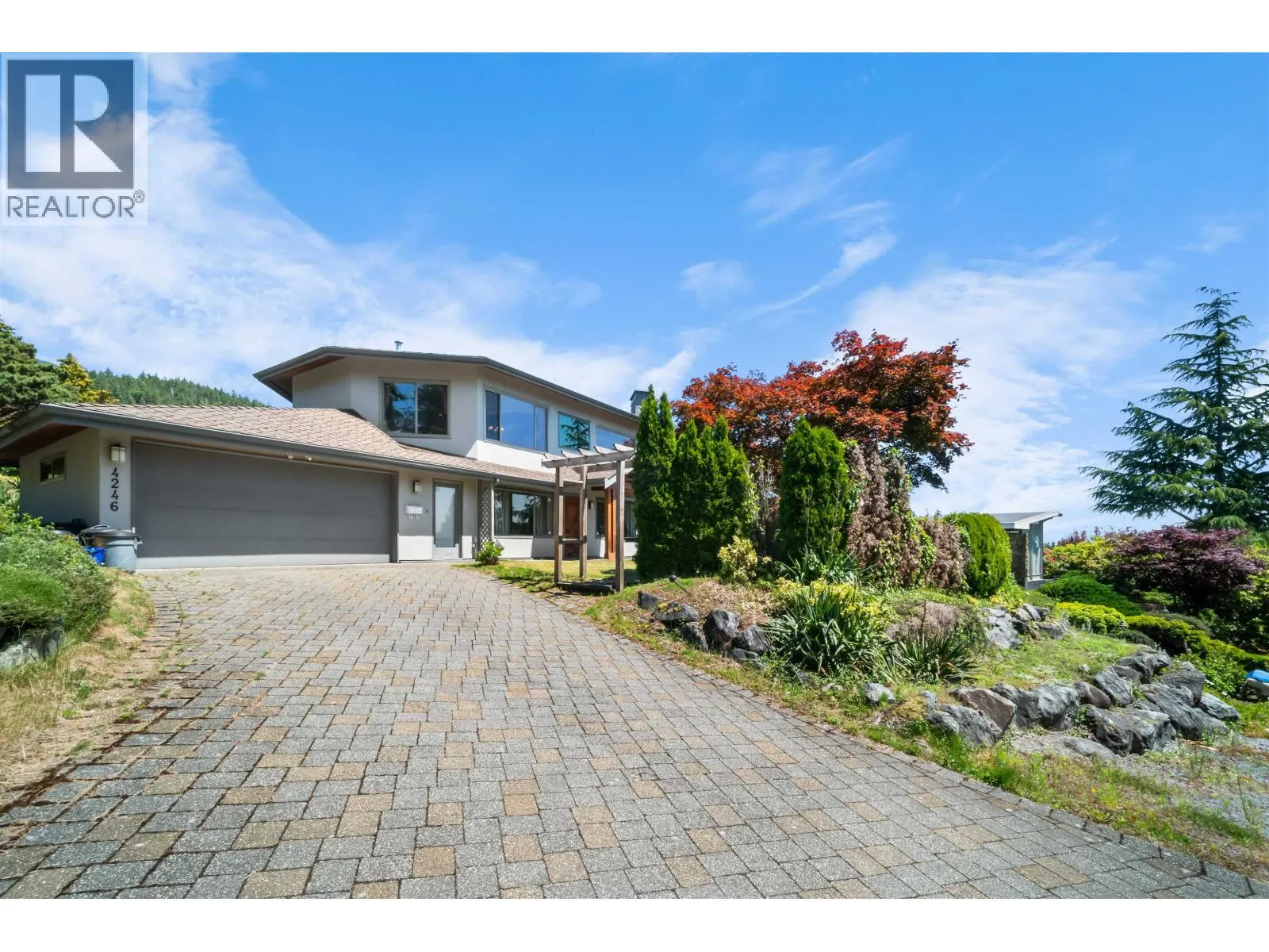4246 ROCKRIDGE ROAD