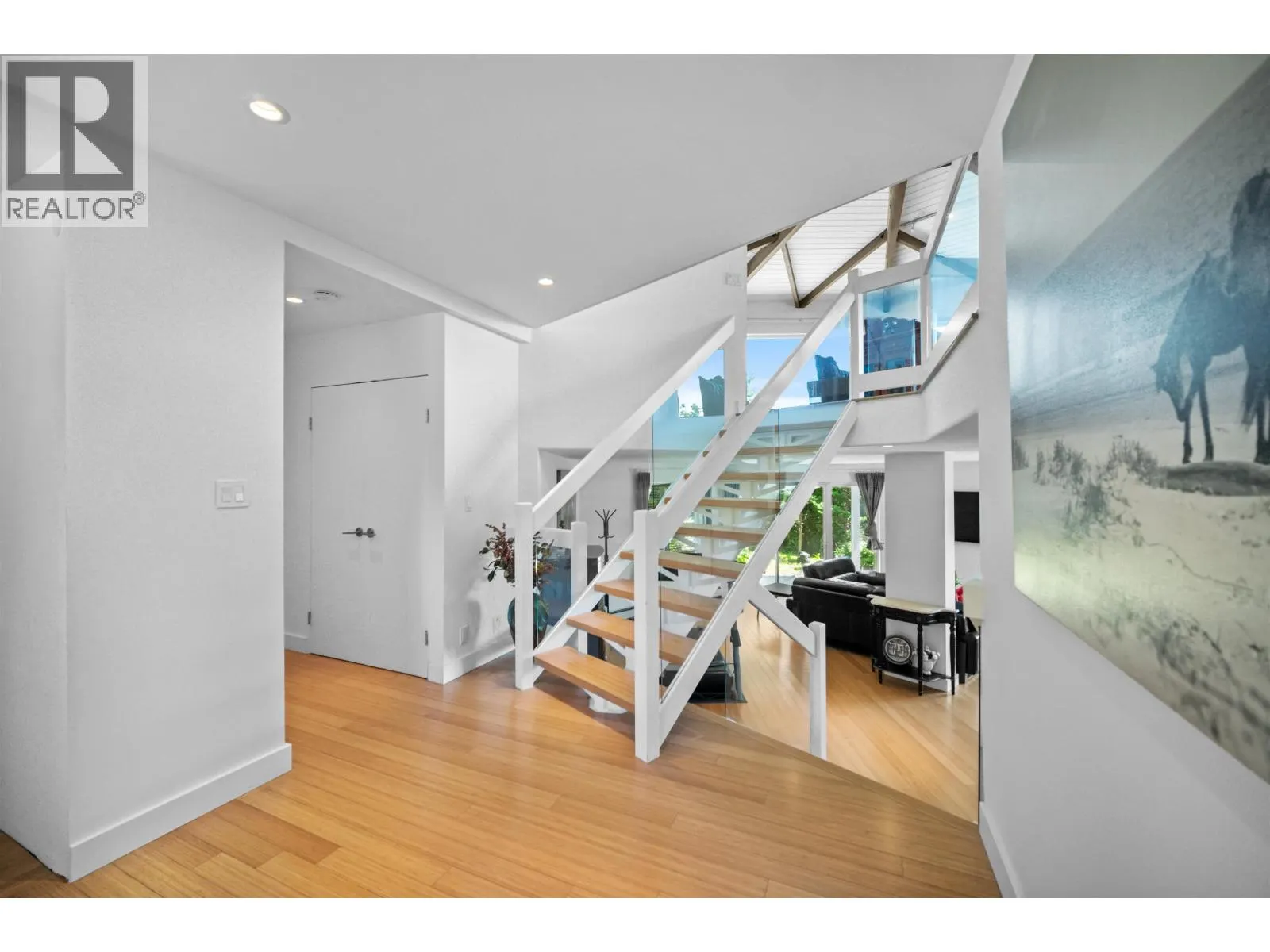 4246 ROCKRIDGE ROAD