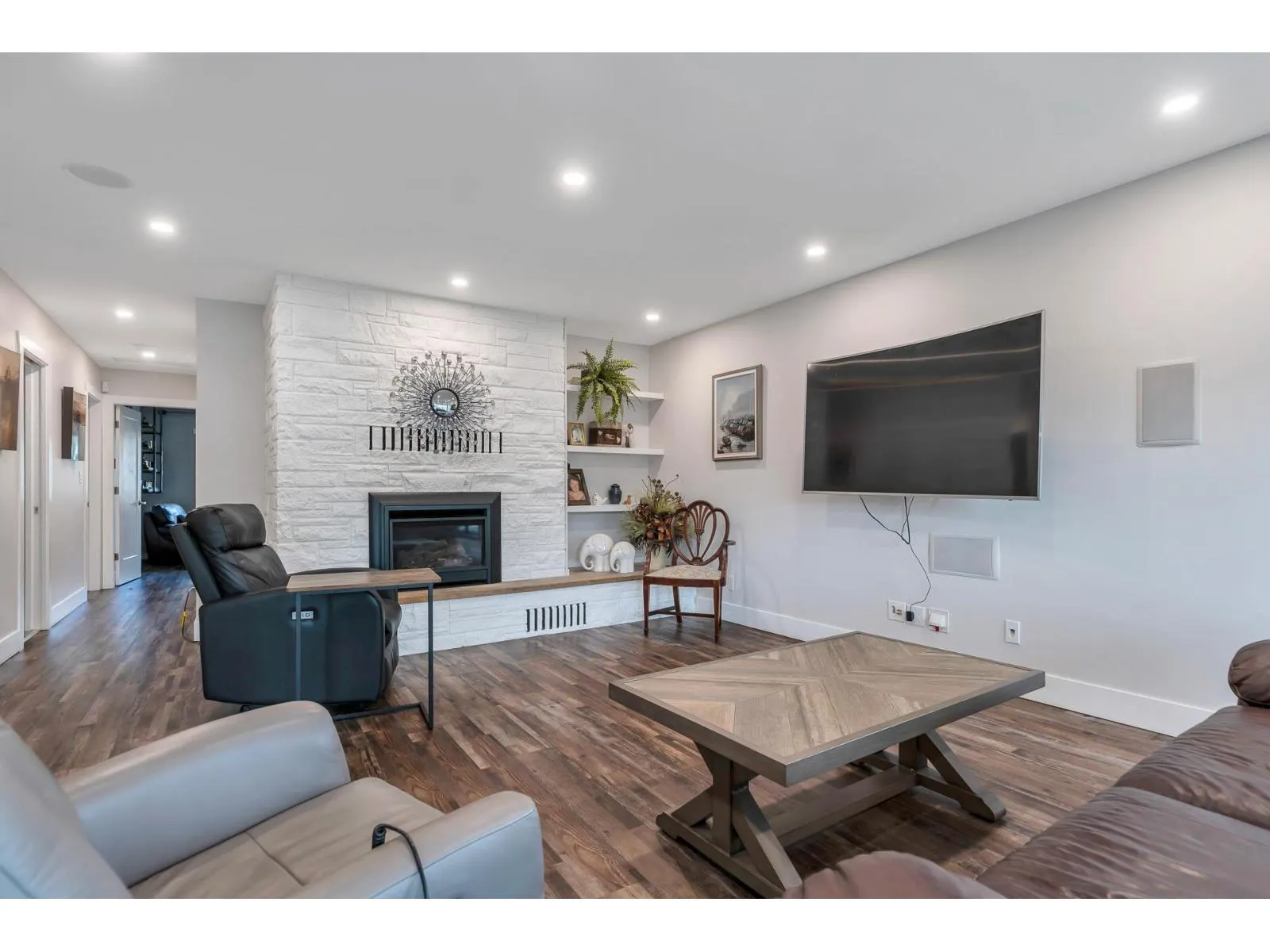 24846 56 AVENUE