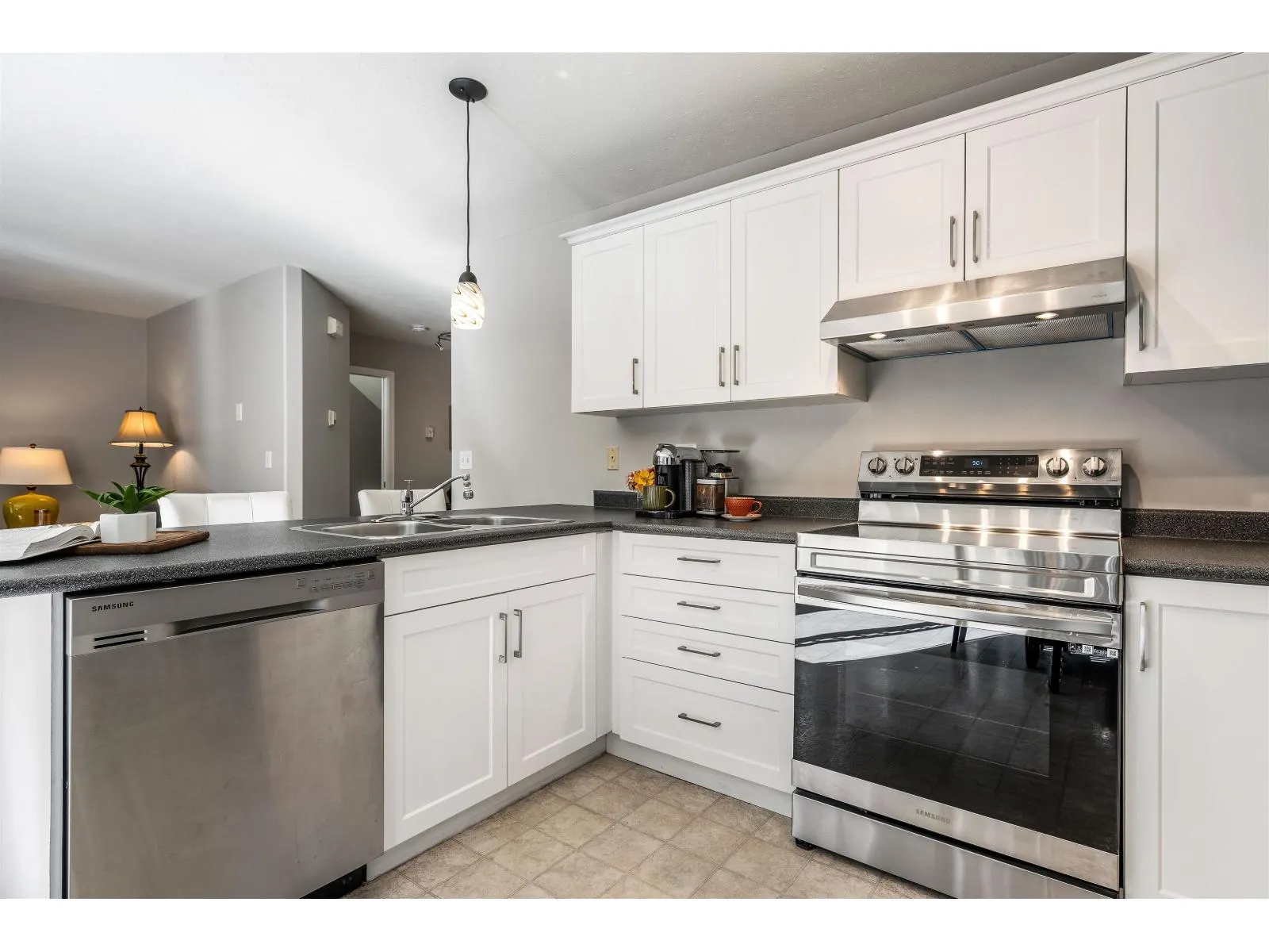 8 45932 LEWIS AVENUE|Chilliwack Proper West
