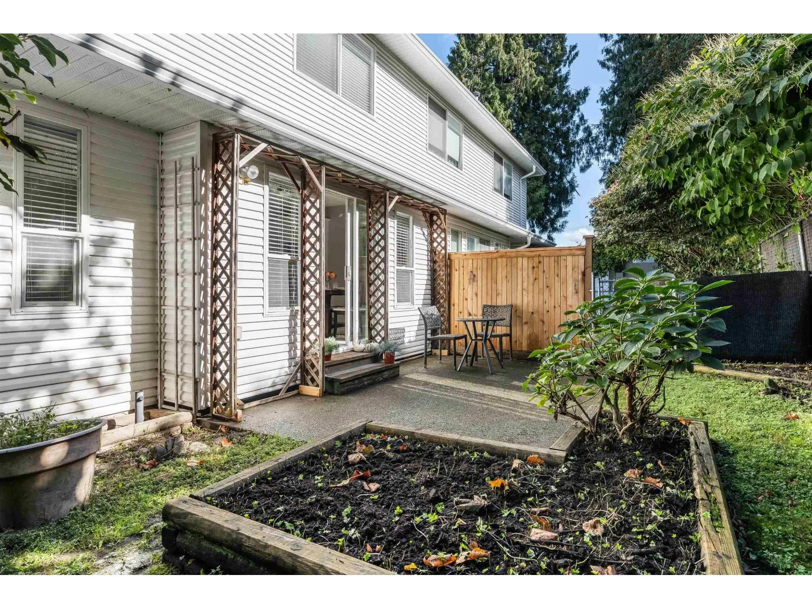 8 45932 LEWIS AVENUE|Chilliwack Proper West
