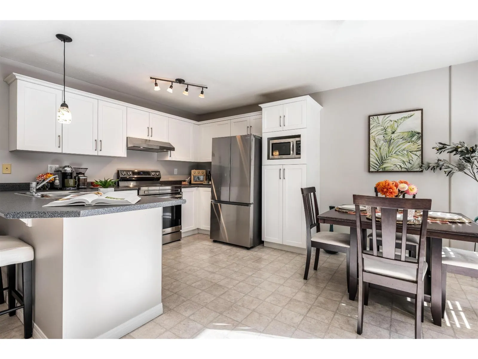 8 45932 LEWIS AVENUE|Chilliwack Proper West