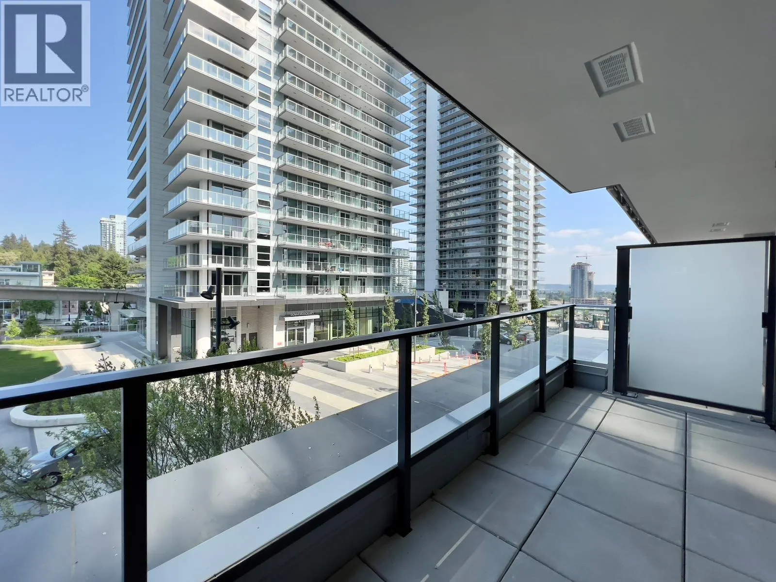 304 3809 EVERGREEN PLACE