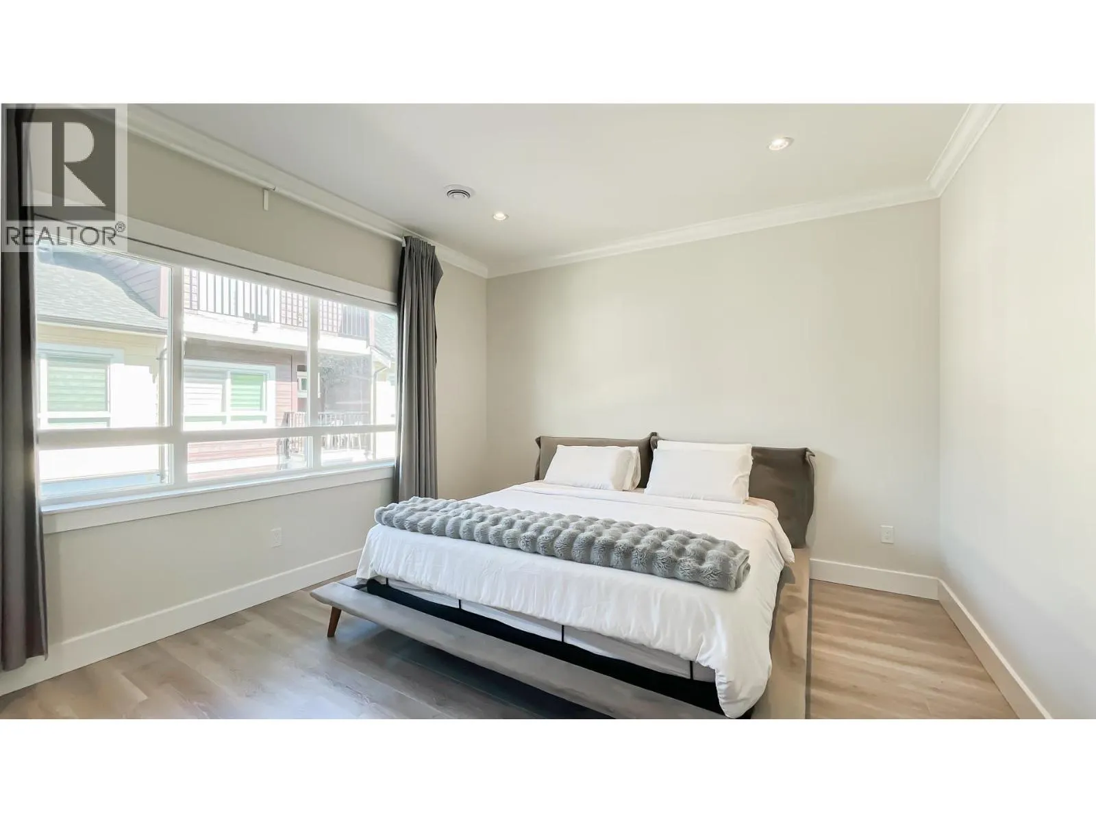 101 6571 NO. 4 ROAD