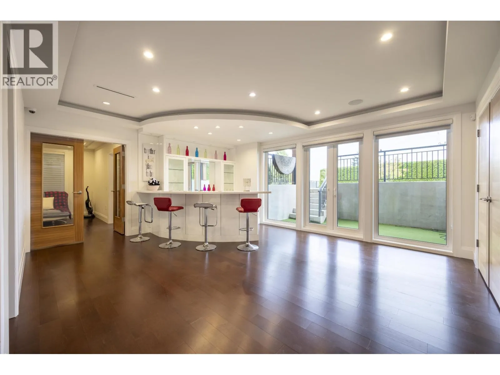 5111 HARBOUR VIEW ROAD