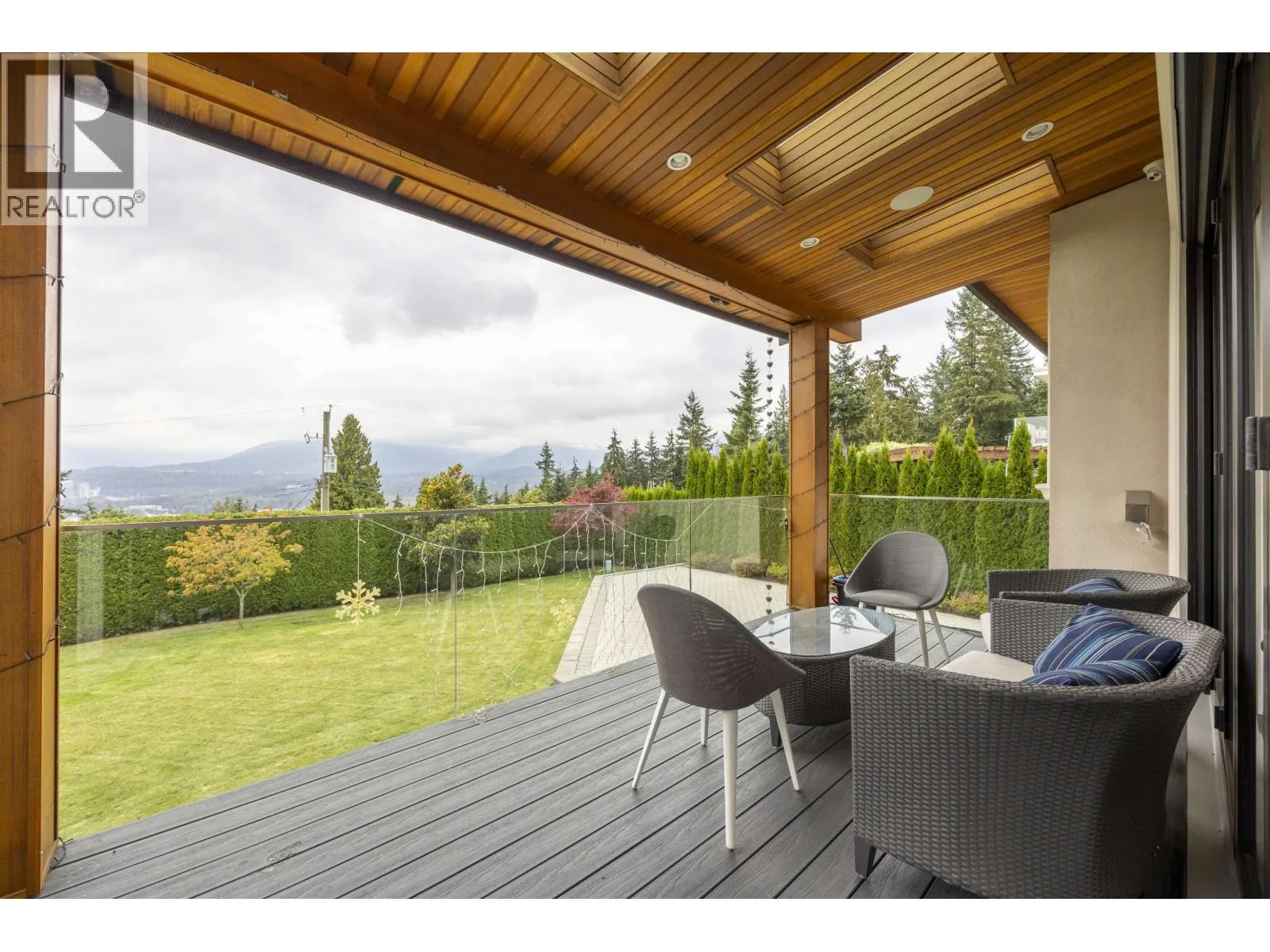 5111 HARBOUR VIEW ROAD