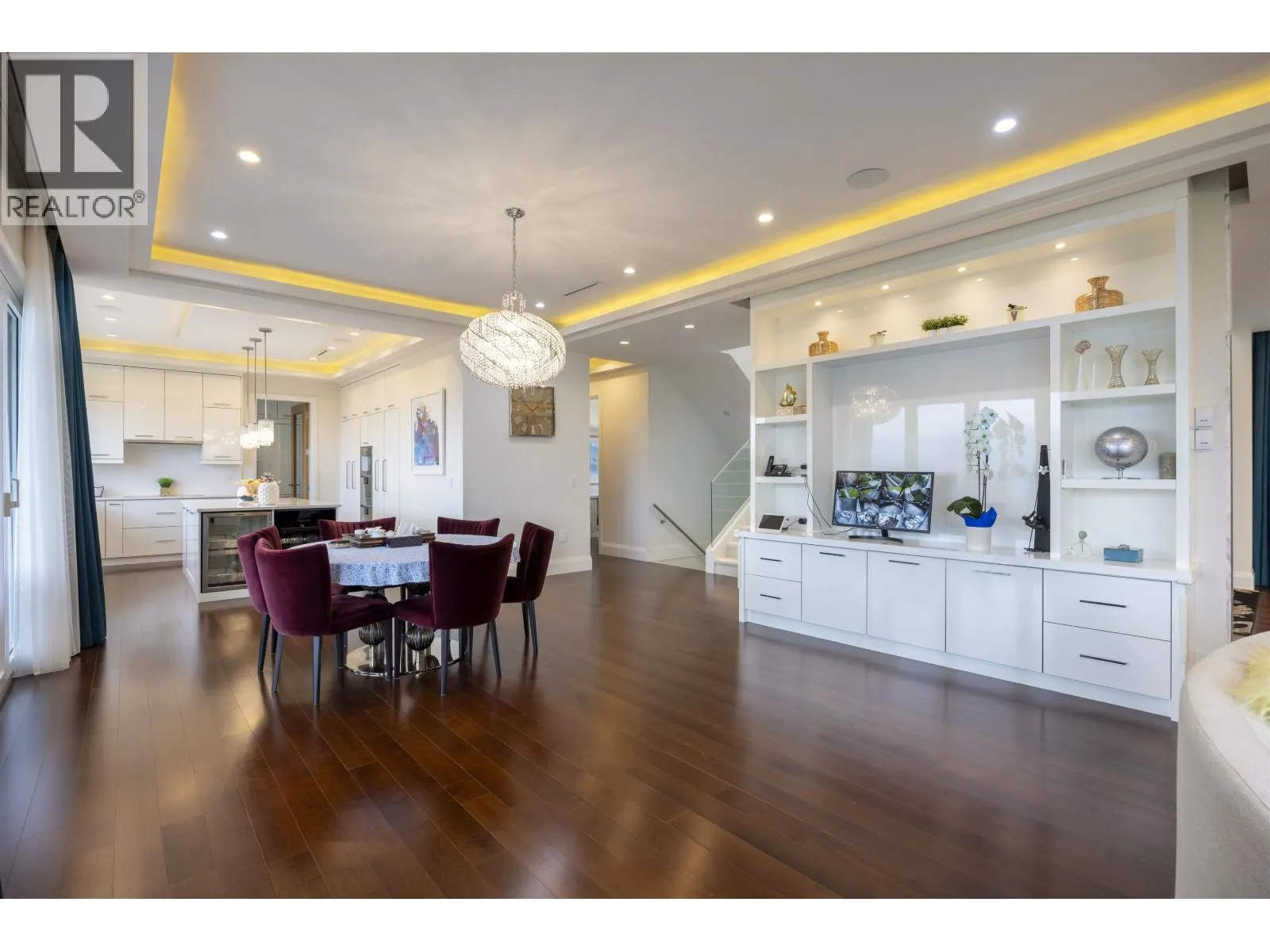 5111 HARBOUR VIEW ROAD