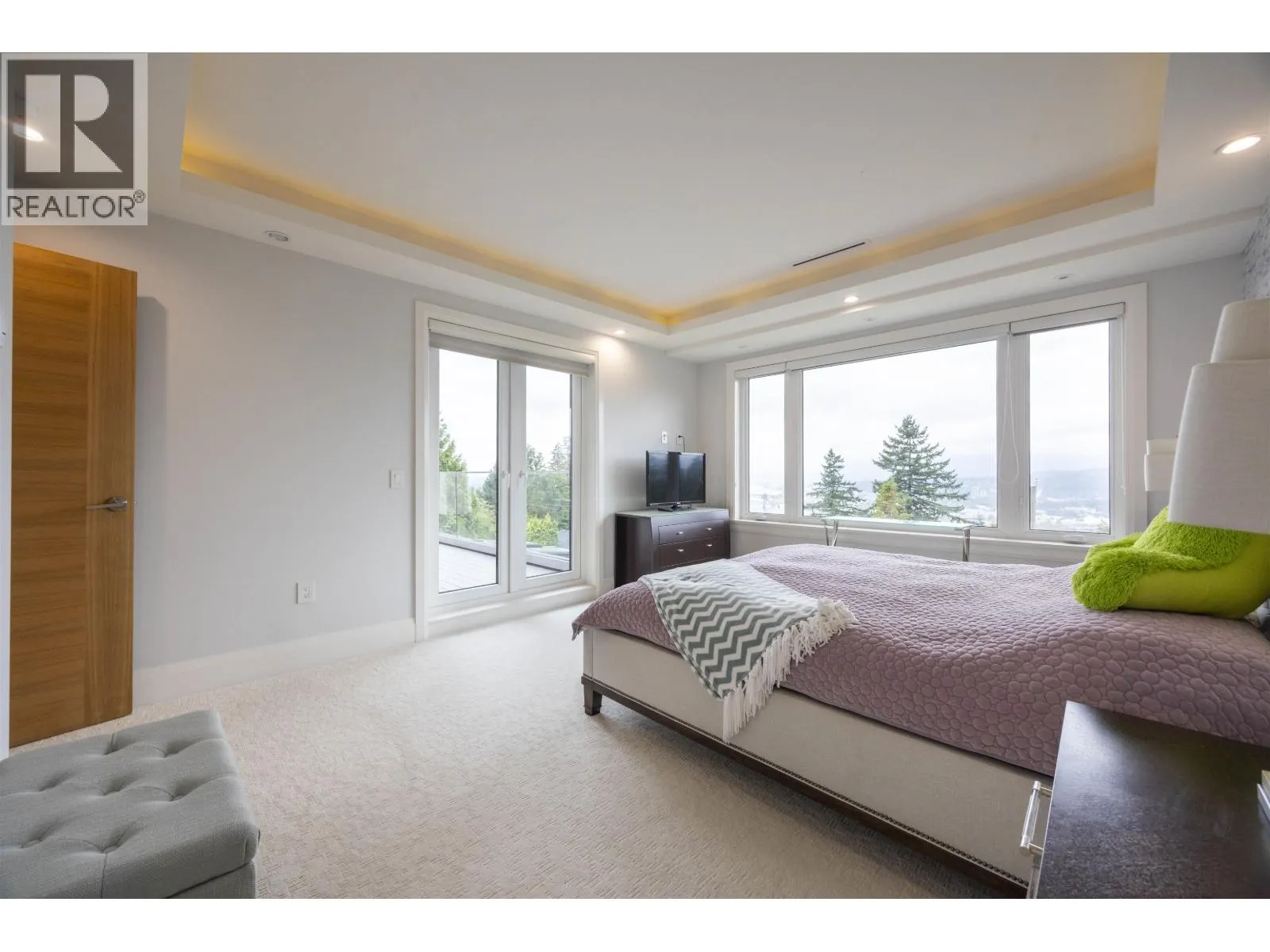 5111 HARBOUR VIEW ROAD