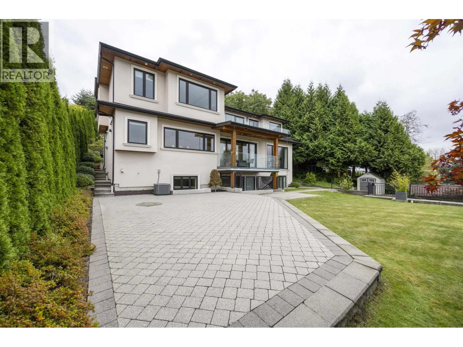 5111 HARBOUR VIEW ROAD