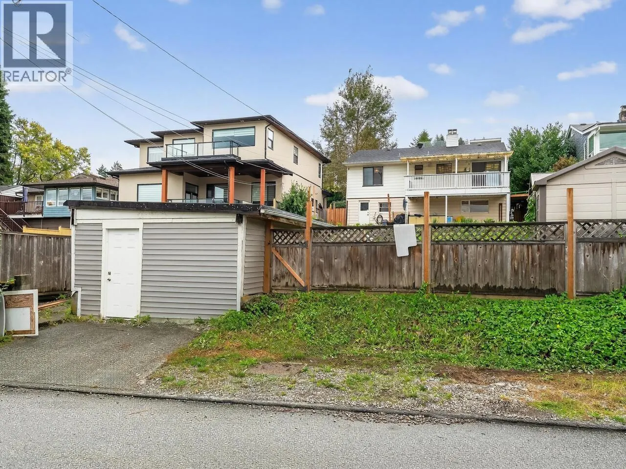 7259 BARNET ROAD