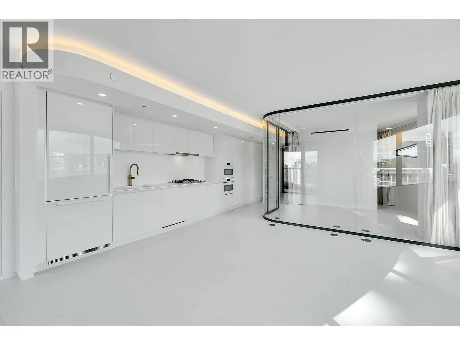 2008 1033 NELSON STREET