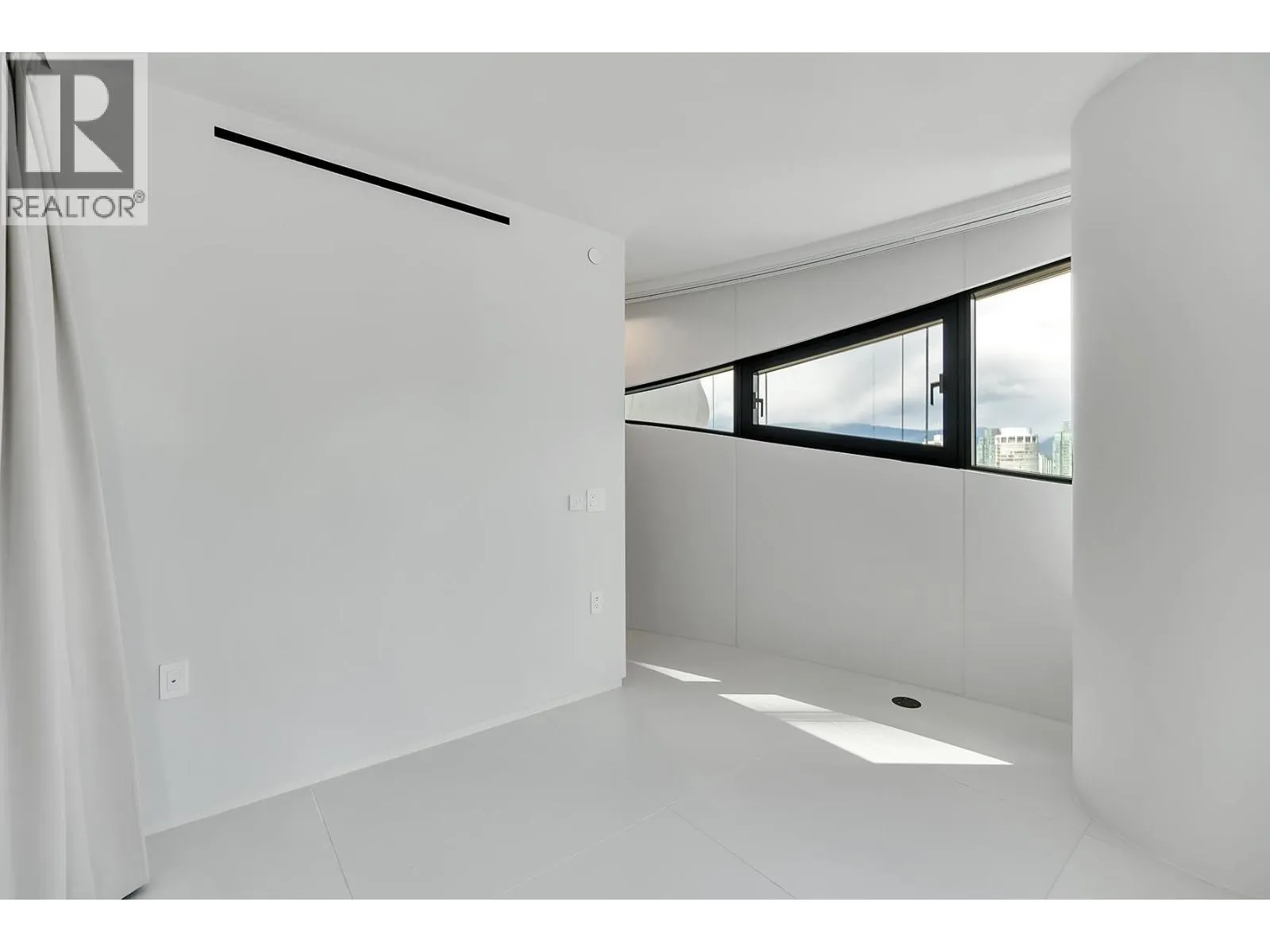 2008 1033 NELSON STREET