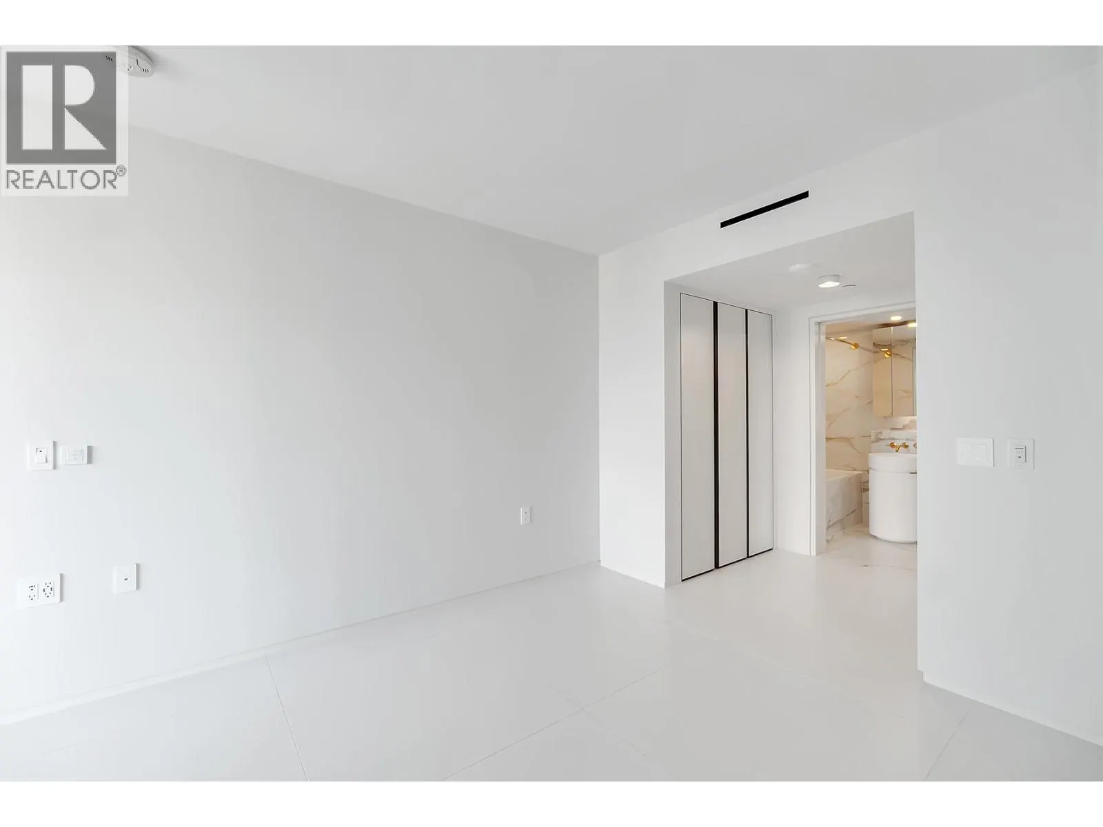 2008 1033 NELSON STREET