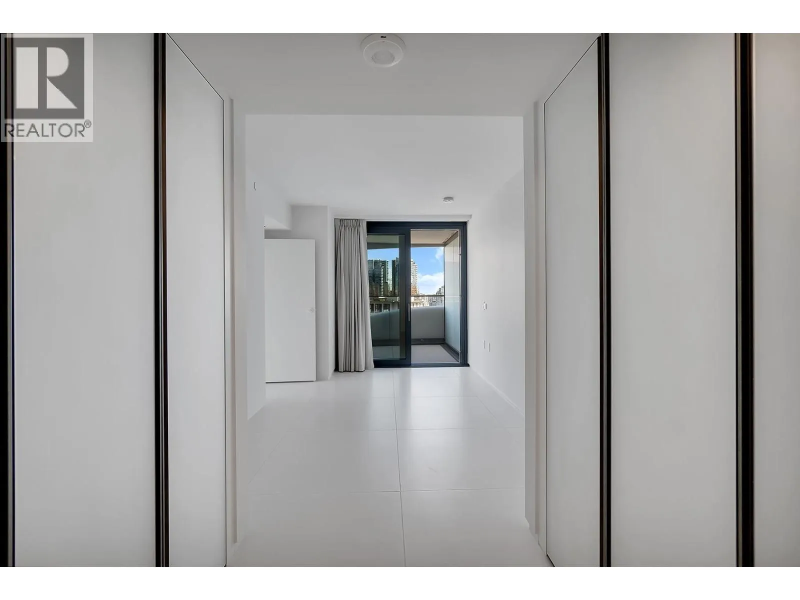 2008 1033 NELSON STREET