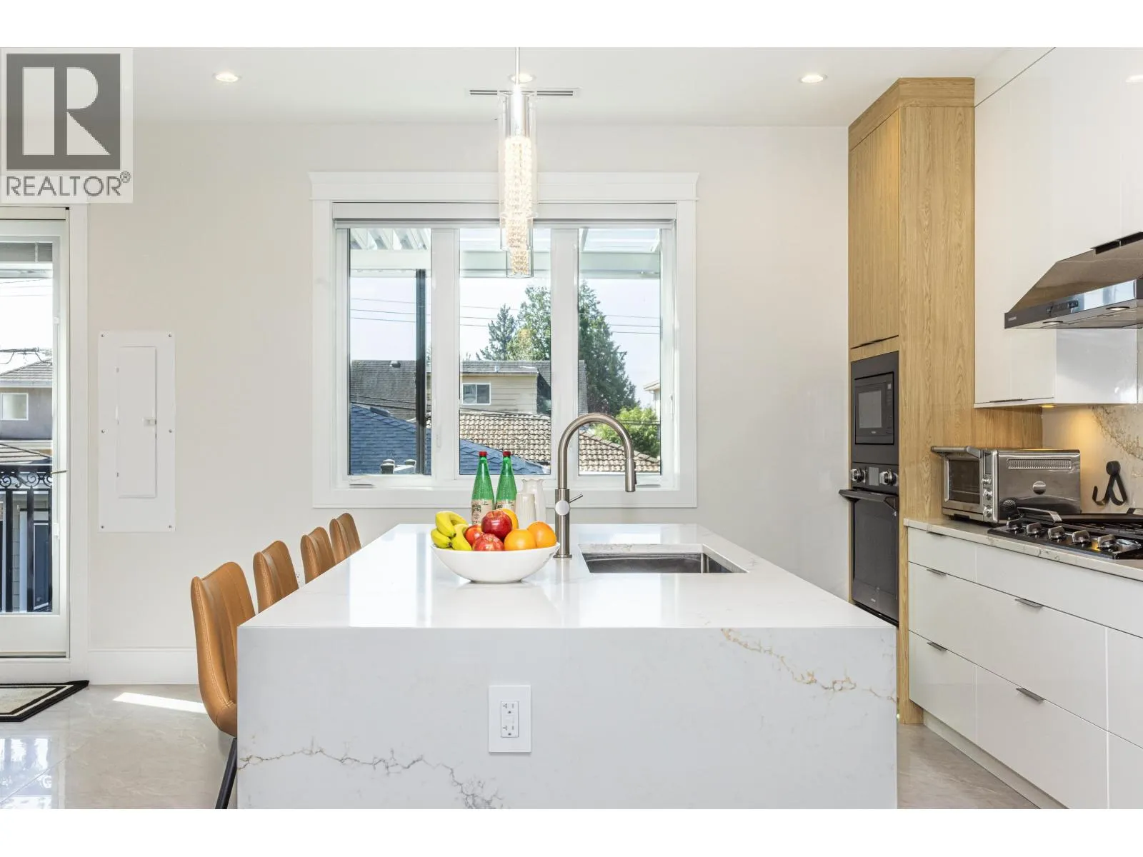 1470 W 57TH AVENUE