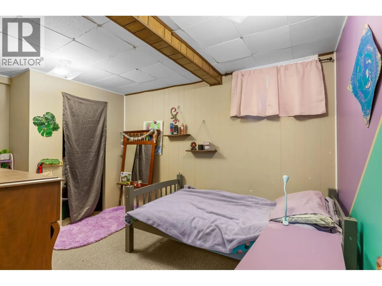 2274 BALL PLACE