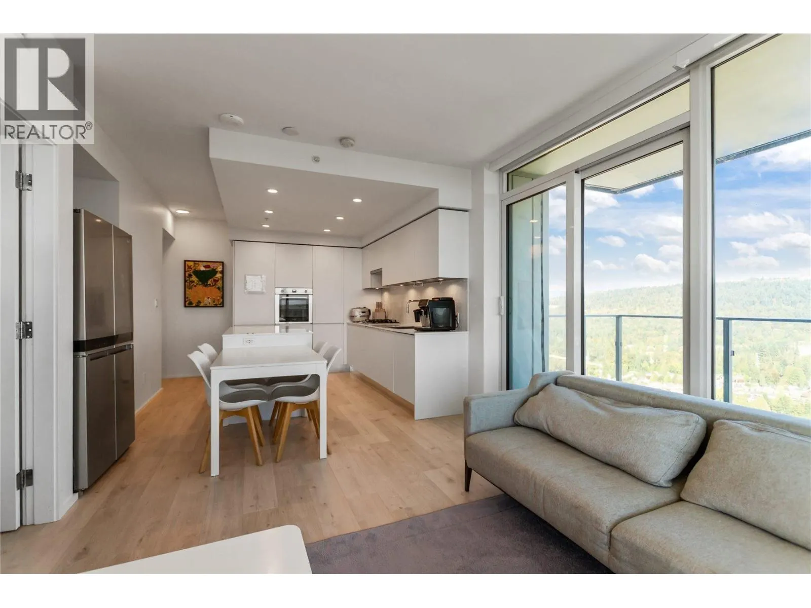 4101 3809 EVERGREEN PLACE