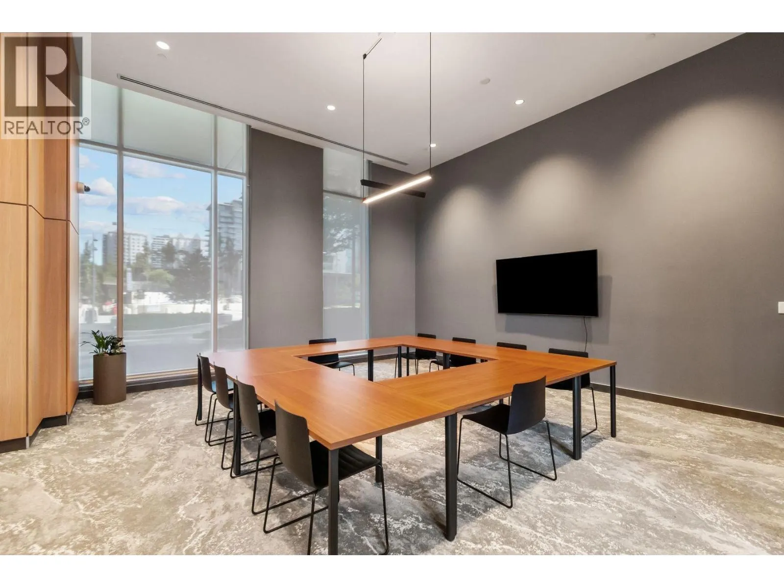 4101 3809 EVERGREEN PLACE