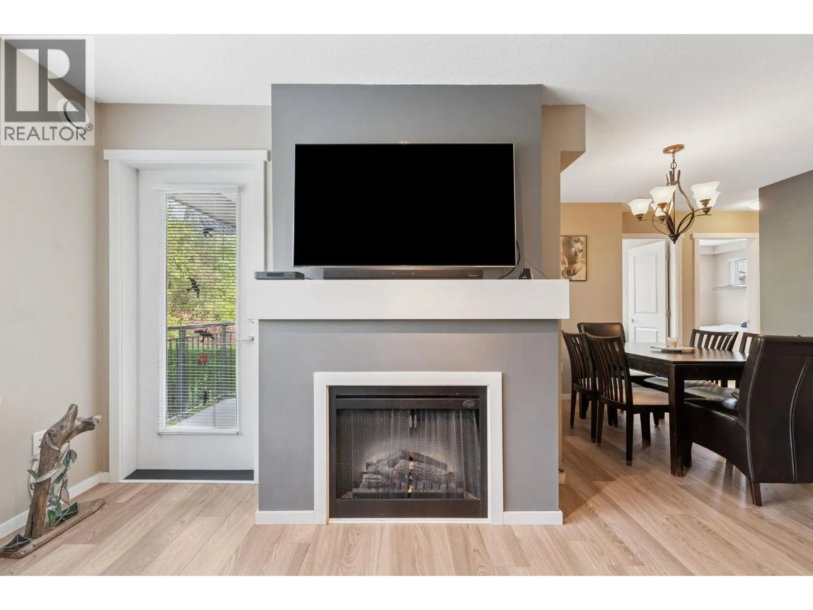 212 600 KLAHANIE DRIVE