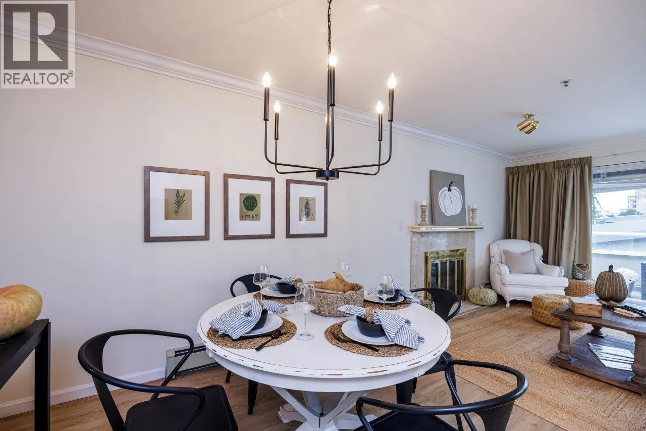 17 2150 MARINE DRIVE