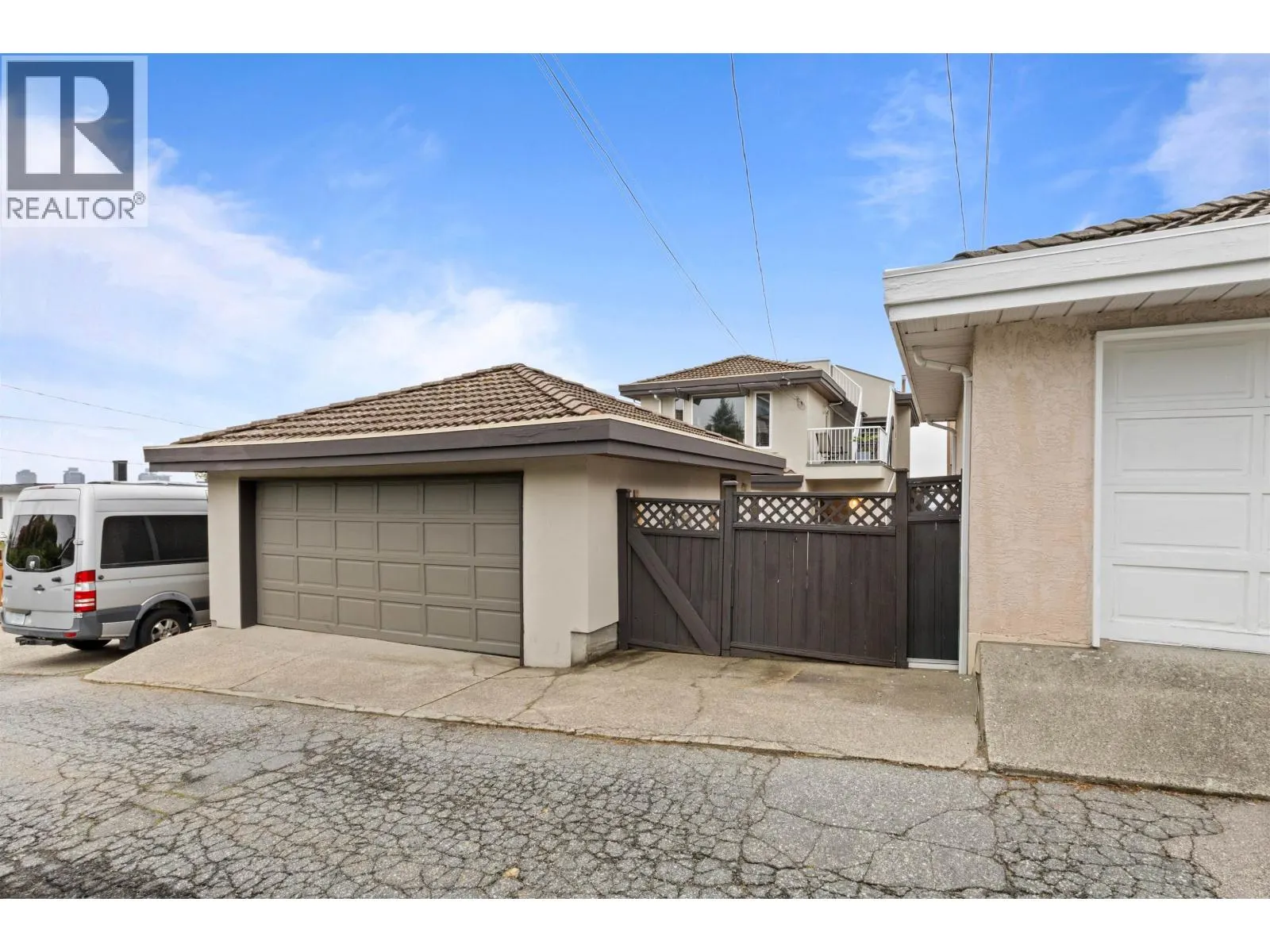 38 N GLYNDE AVENUE