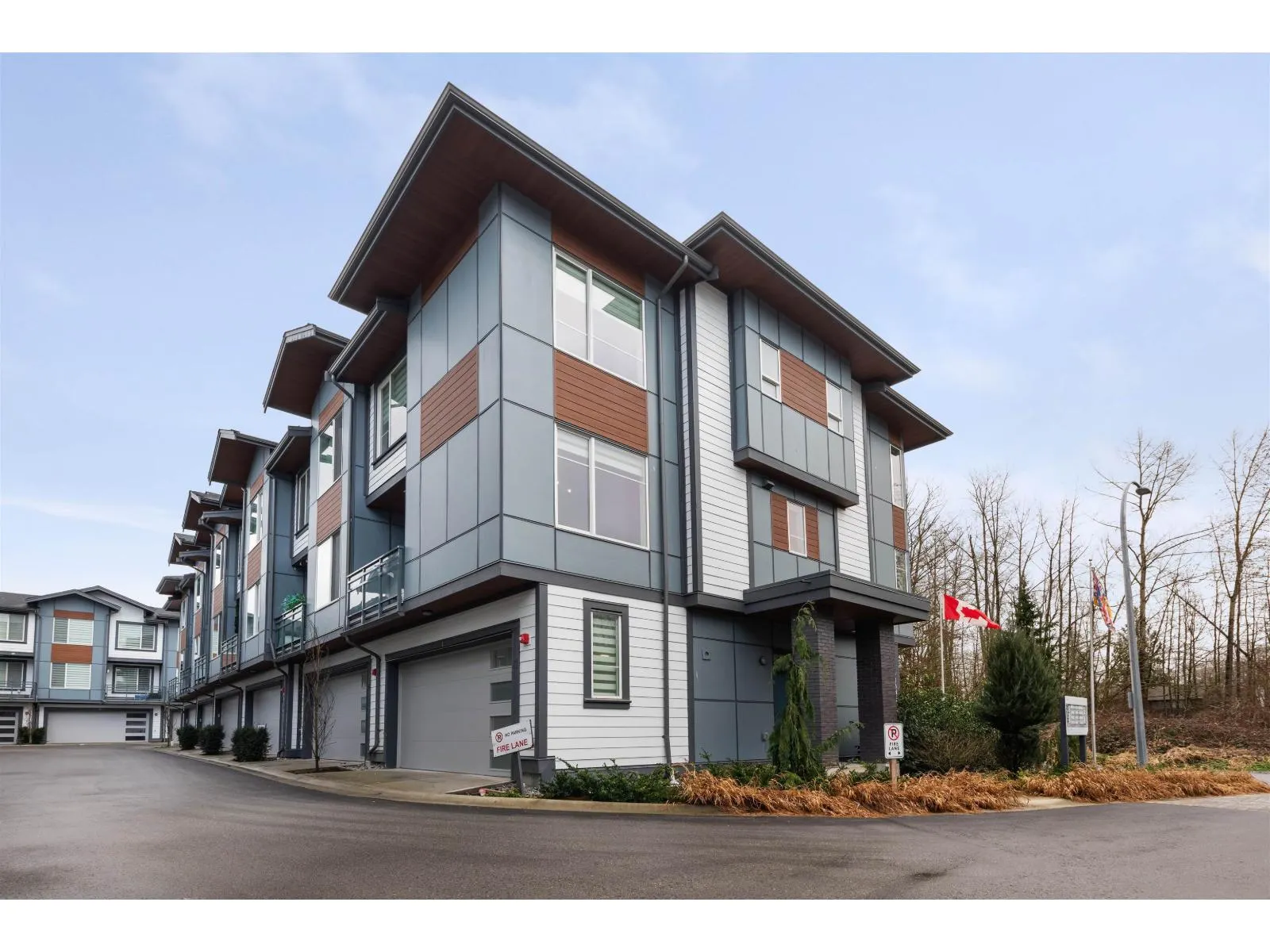 67 20763 76 AVENUE