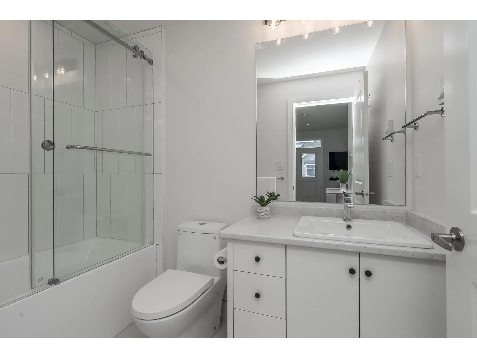 159 46211 PROMONTORY ROAD|Sardis South